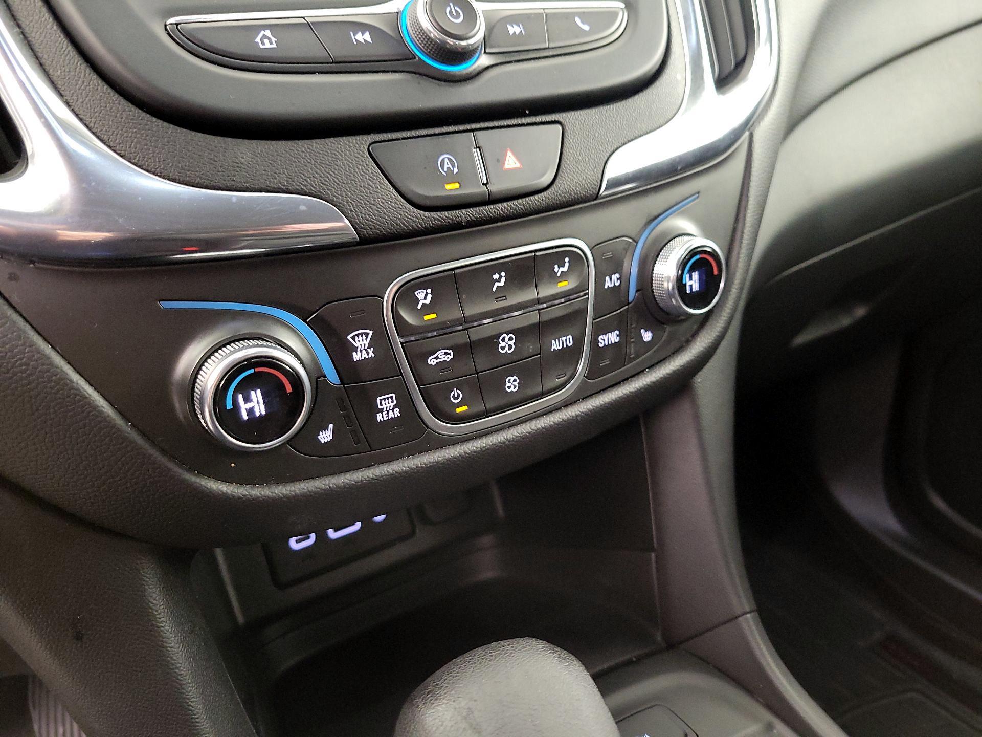 Thumbnail: 2023 Chevrolet Equinox - 16