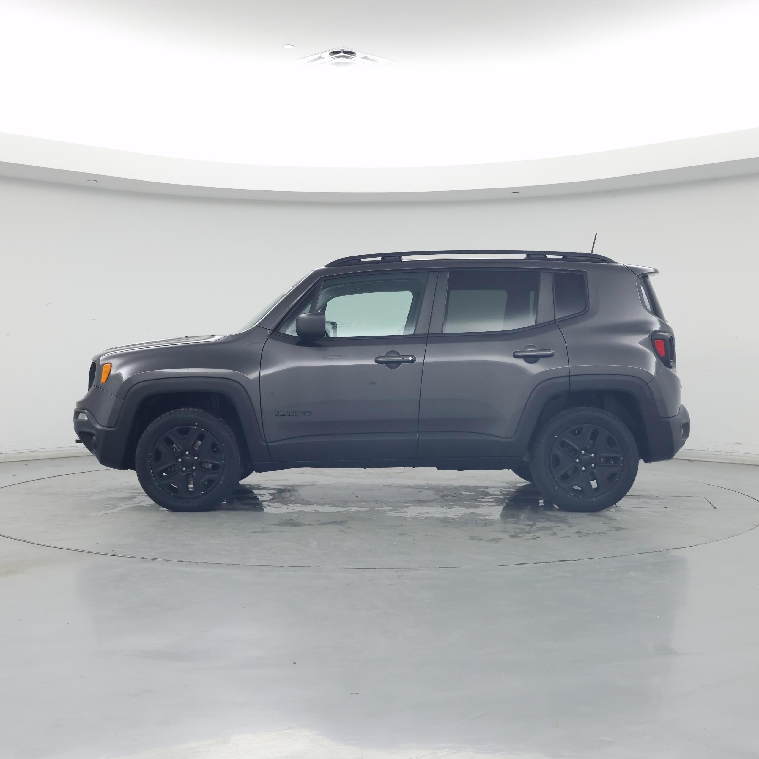 Thumbnail: 2020 Jeep Renegade - 3