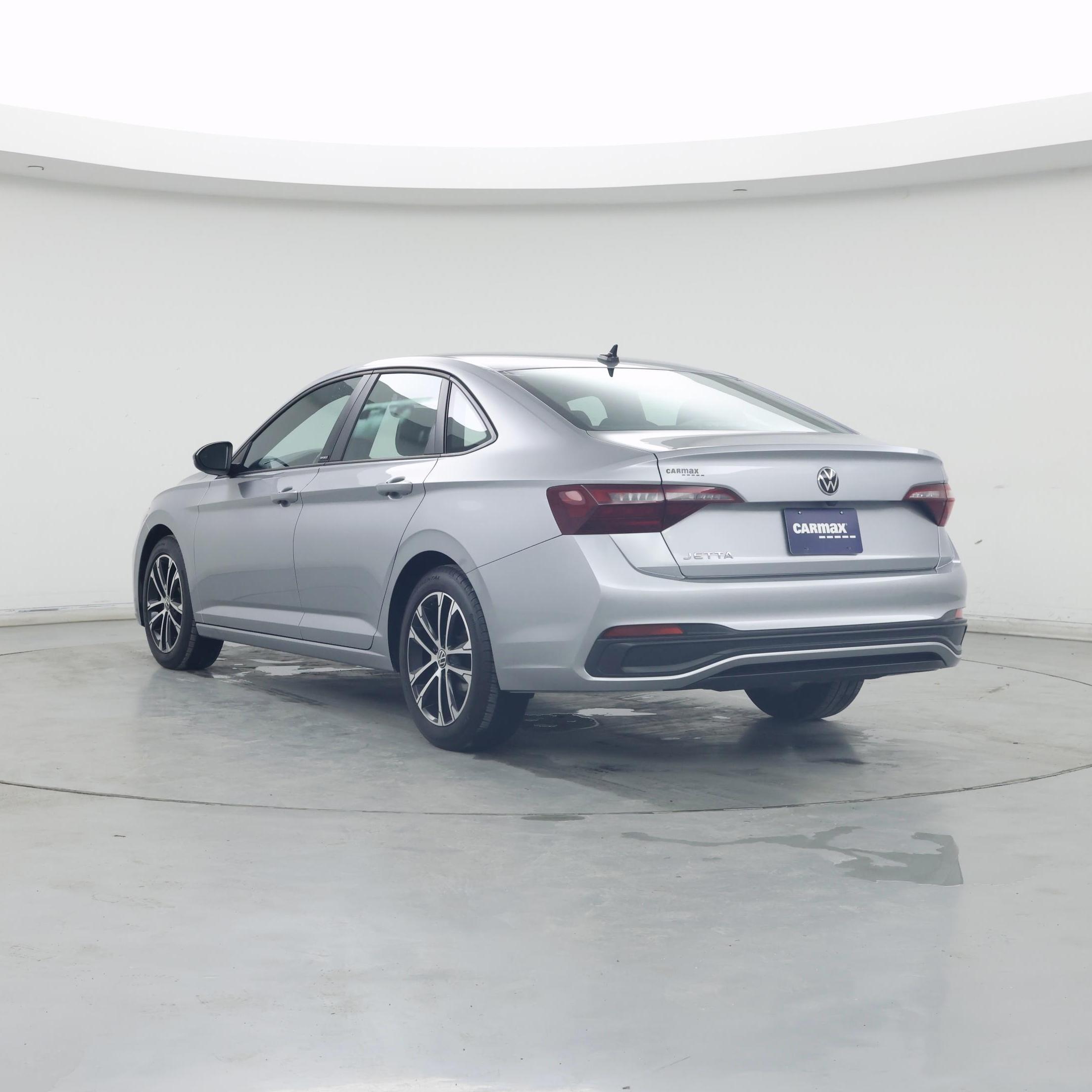 Thumbnail: 2023 Volkswagen Jetta - 2