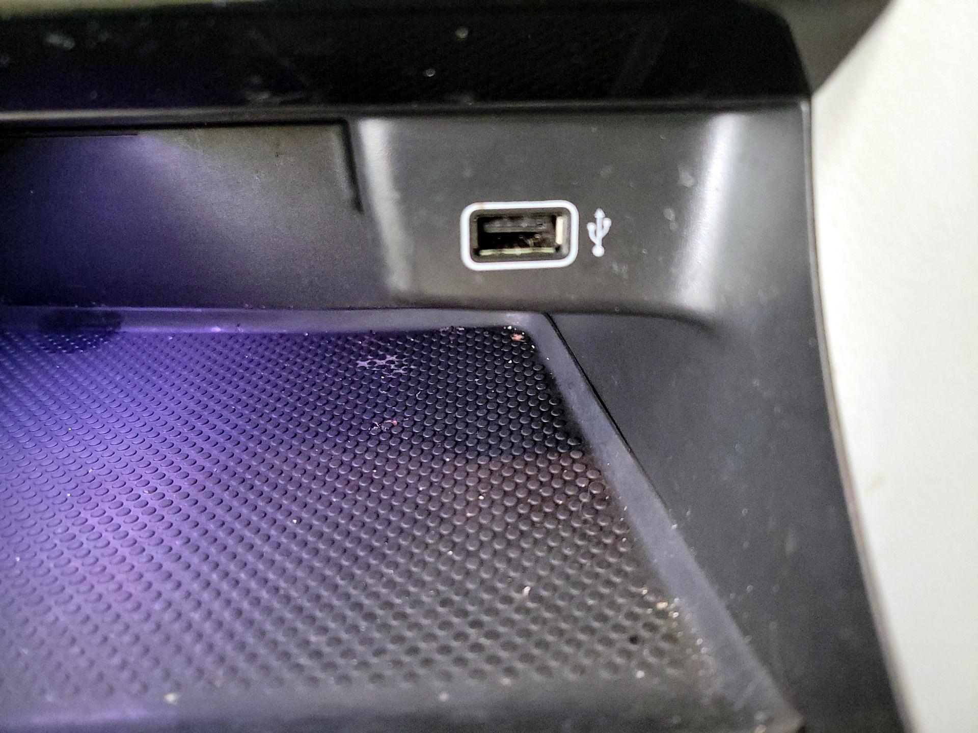 Thumbnail: 2019 Volkswagen Jetta - 18