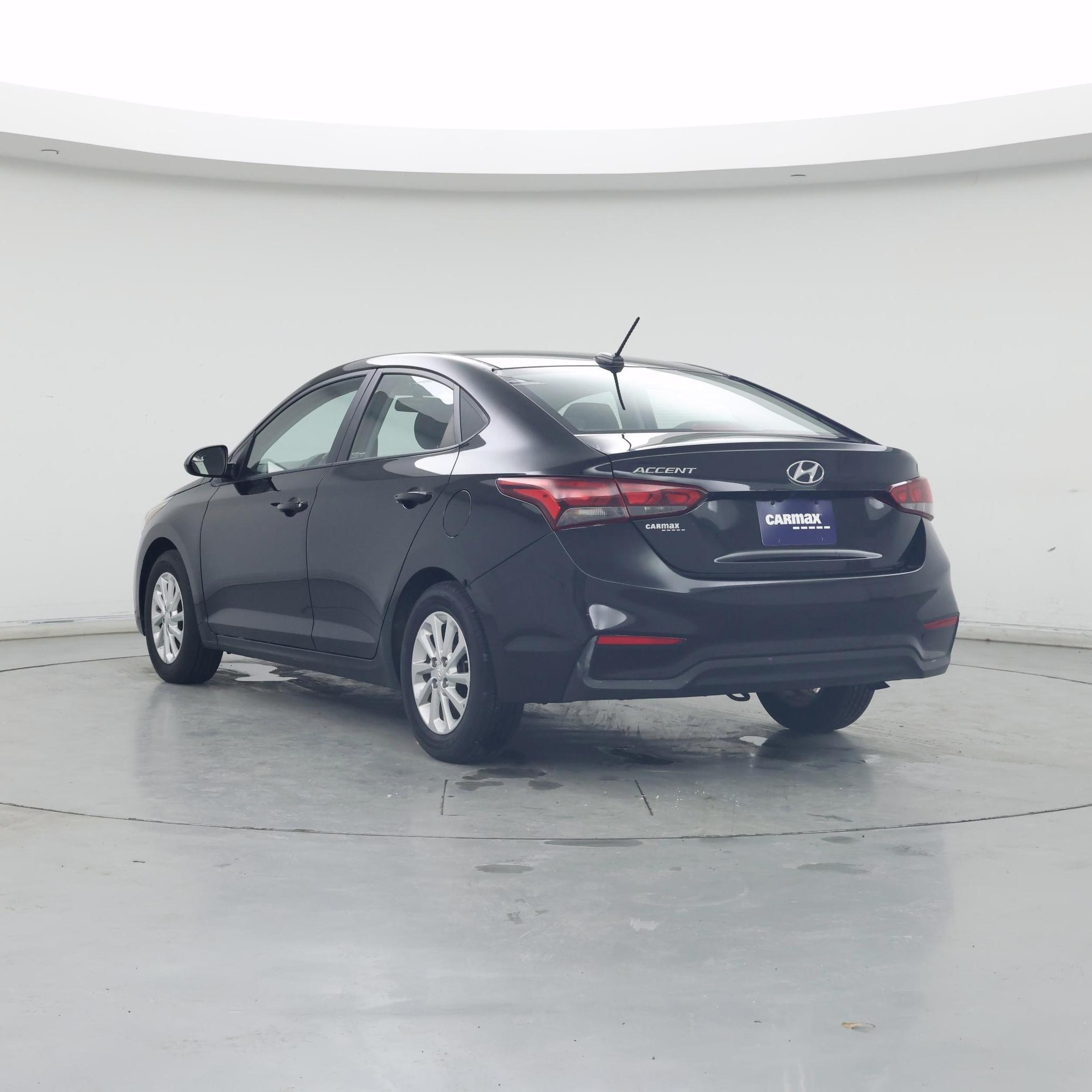 Thumbnail: 2018 Hyundai Accent - 2