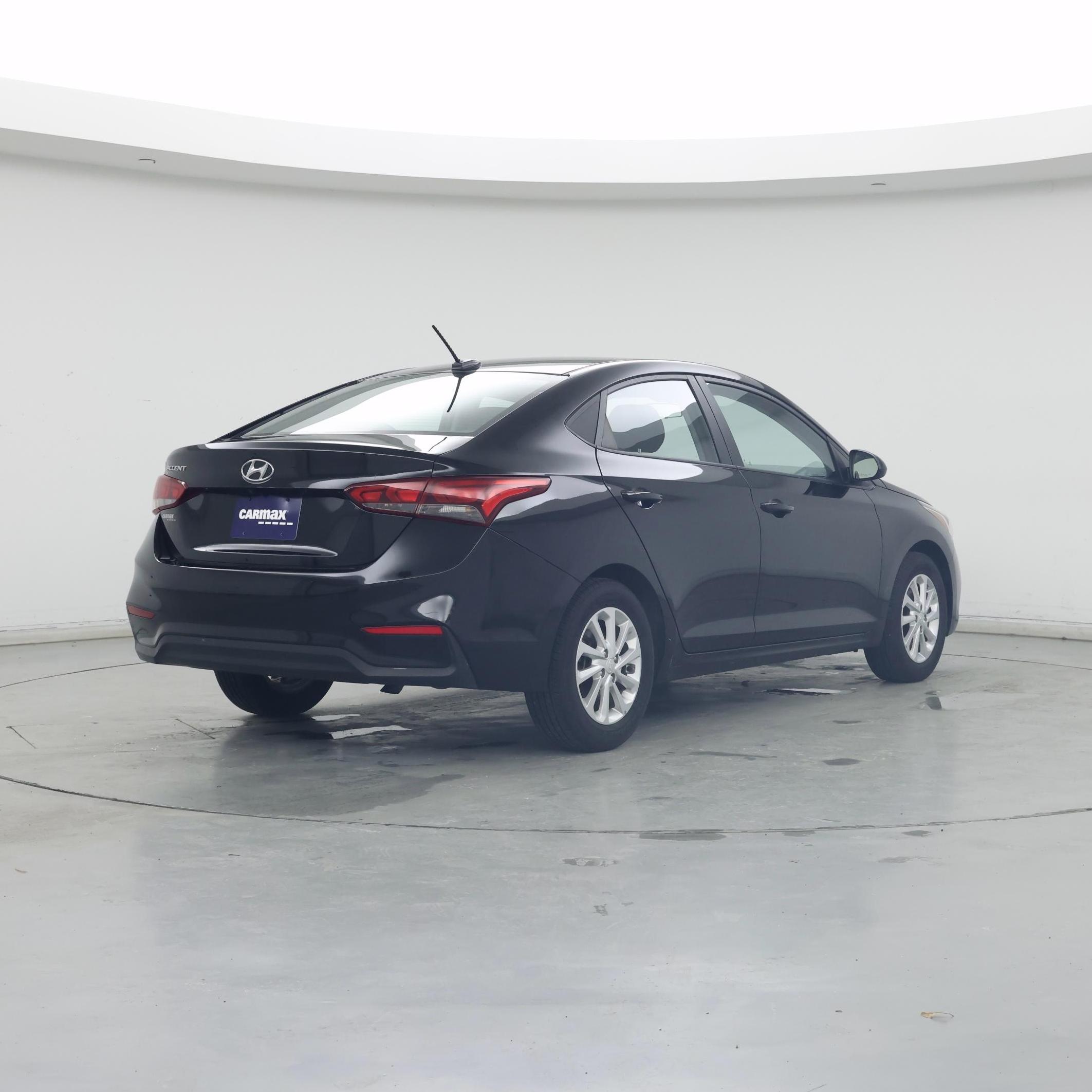 Thumbnail: 2018 Hyundai Accent - 8