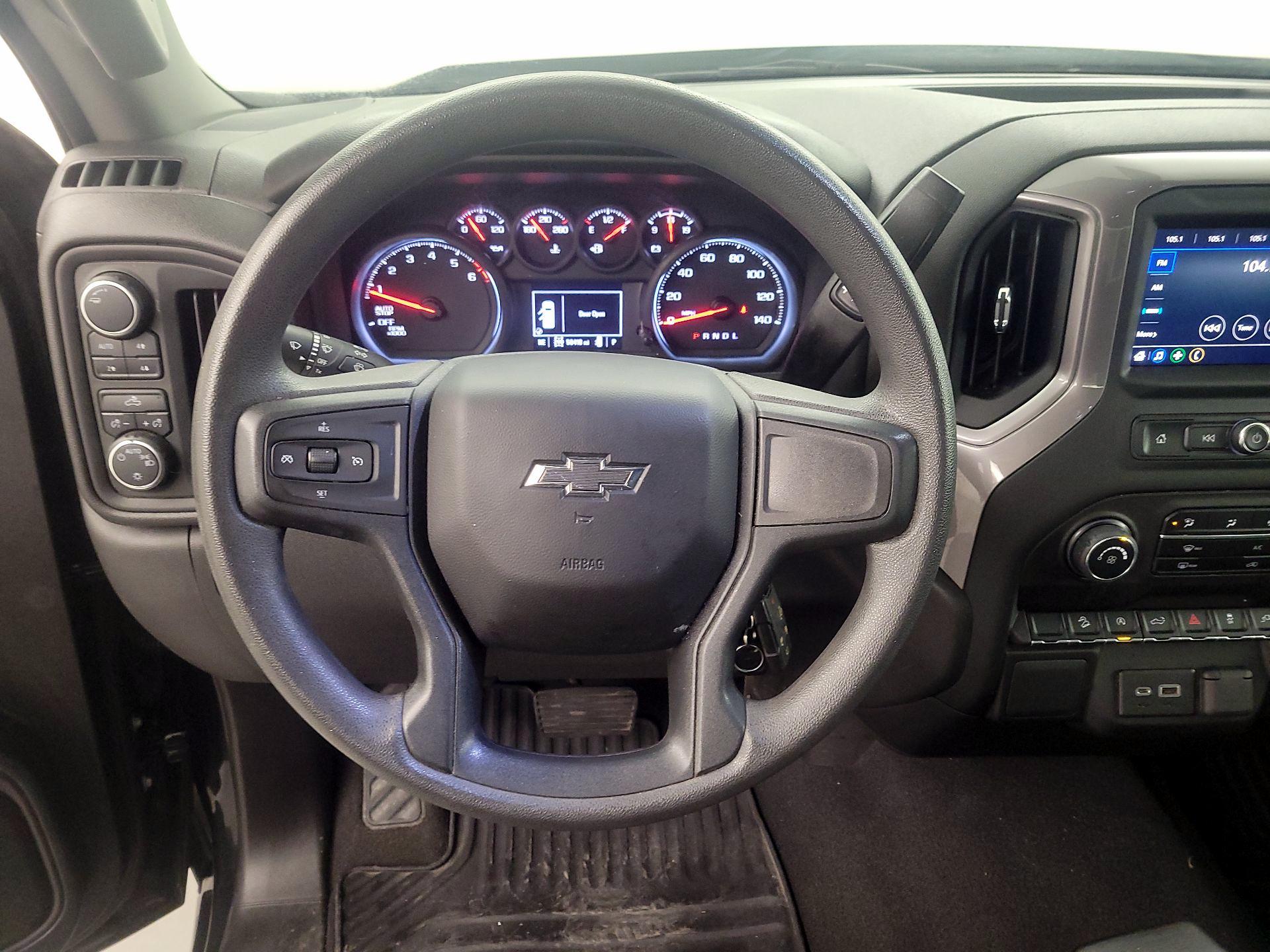 Thumbnail: 2022 Chevrolet Silverado 1500 - 10