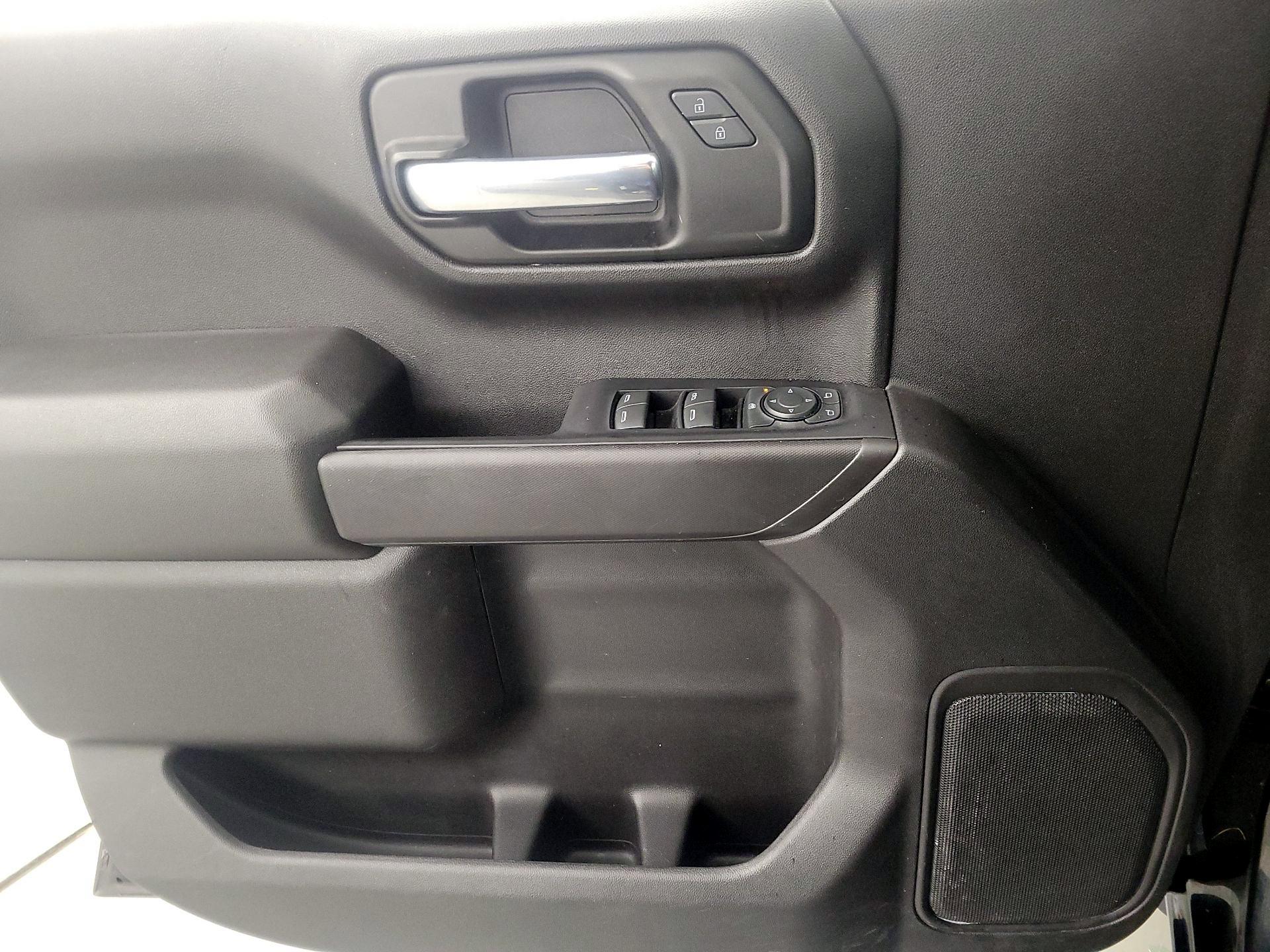 Thumbnail: 2022 Chevrolet Silverado 1500 - 12