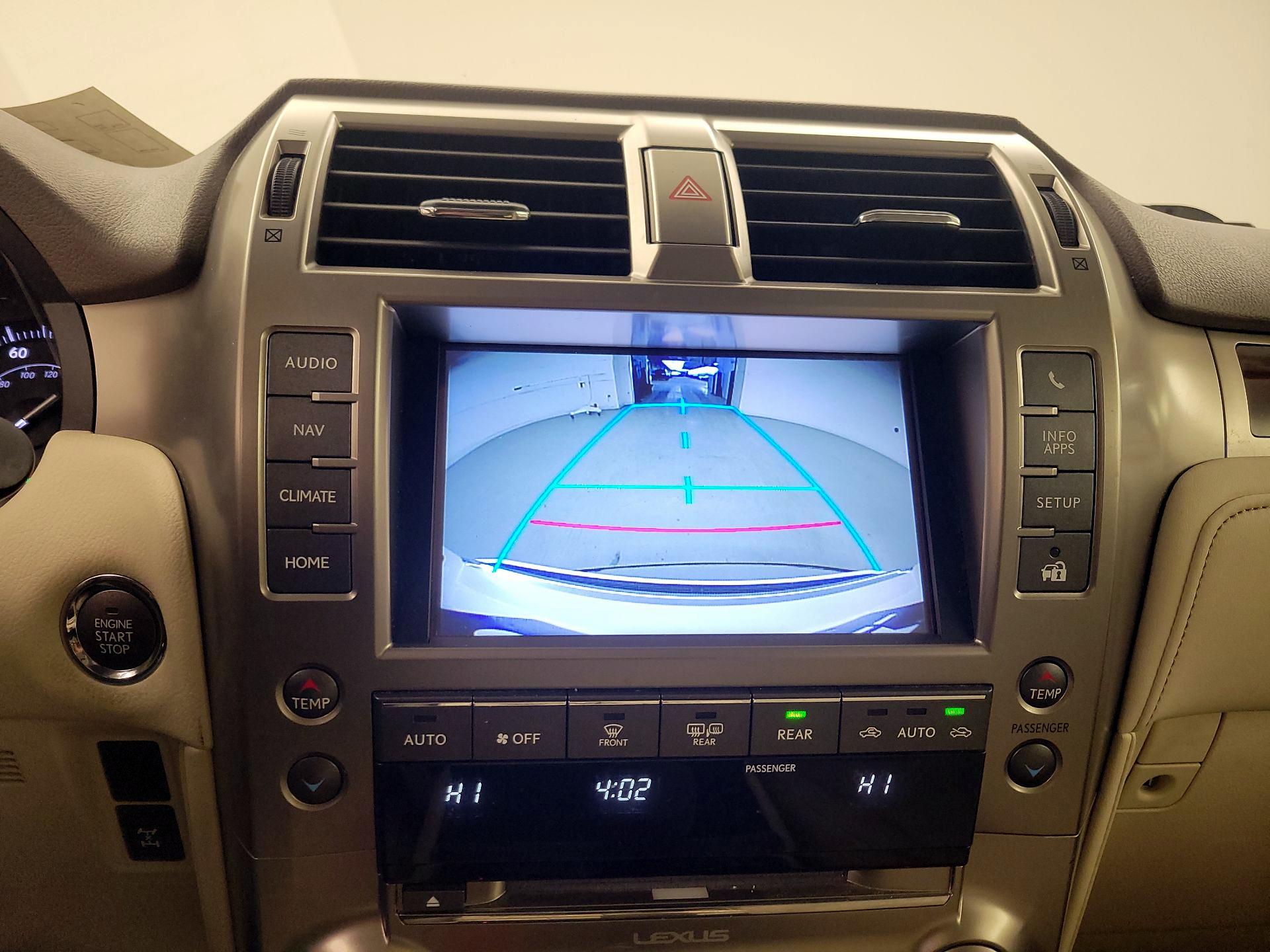 Thumbnail: 2014 Lexus GX - 15