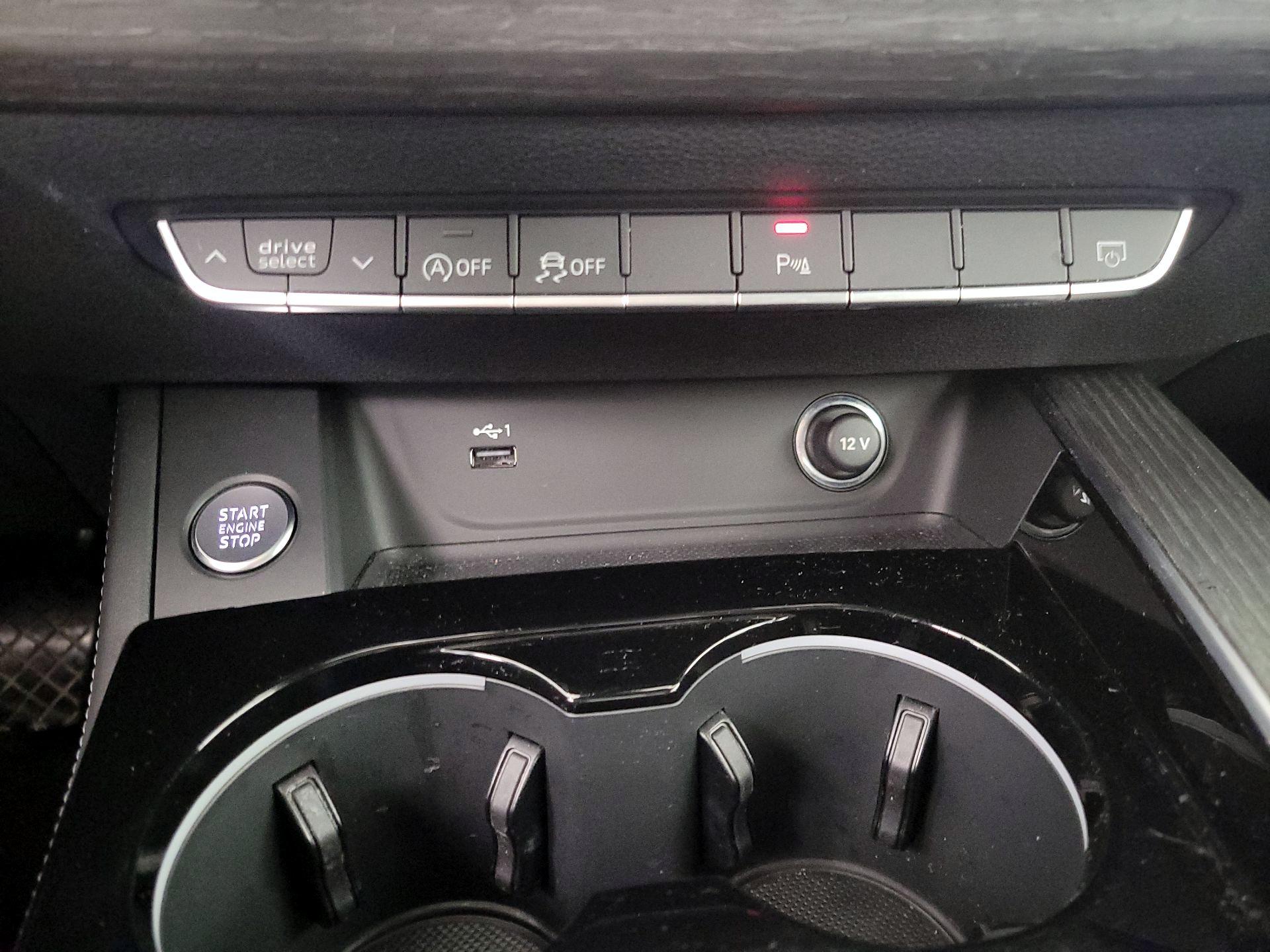 Thumbnail: 2023 Audi A4 - 19