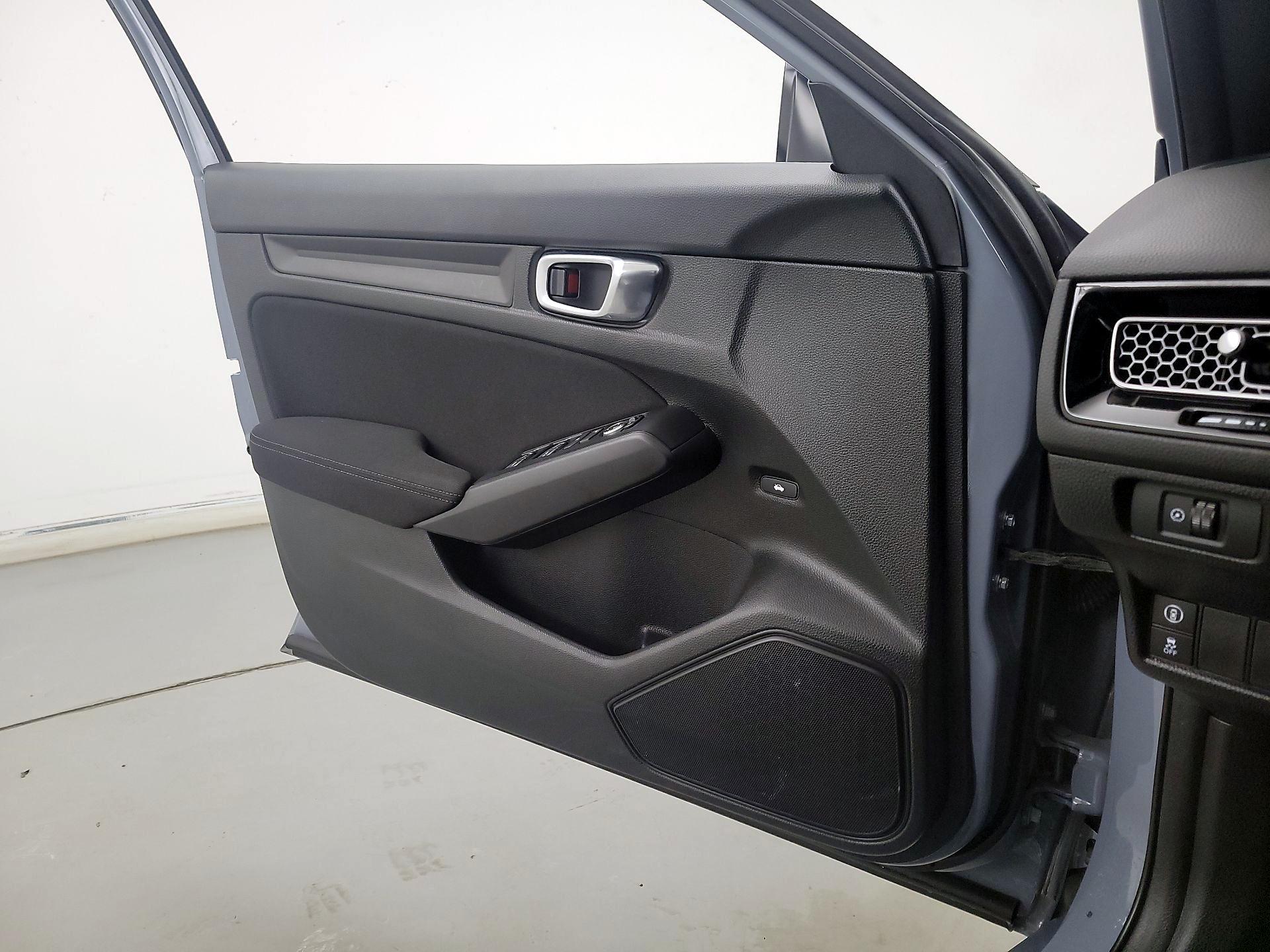 Thumbnail: 2024 Honda Civic - 12