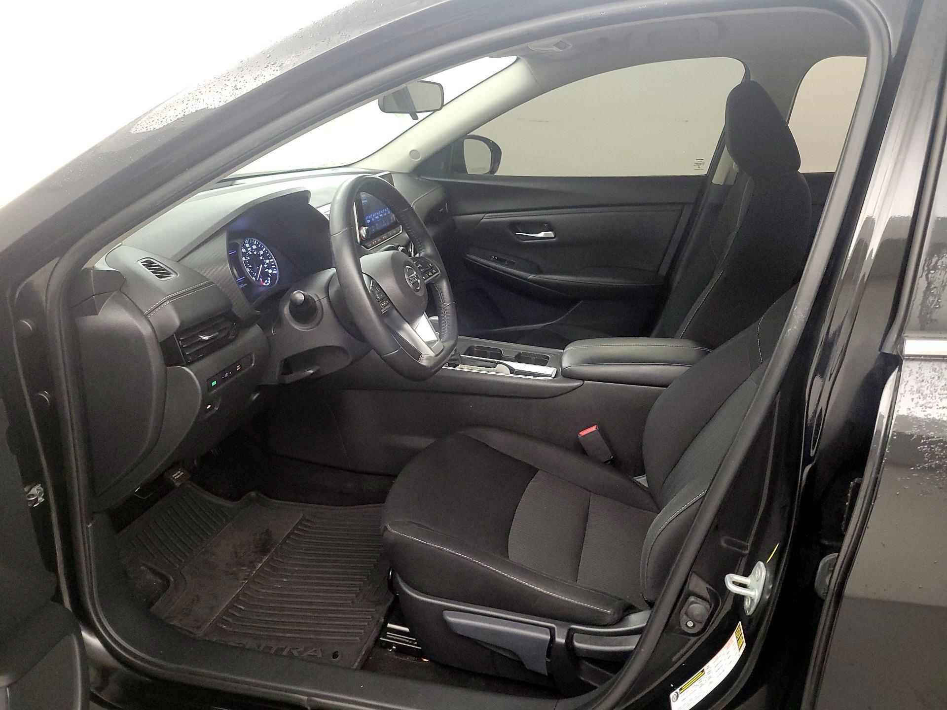 Thumbnail: 2023 Nissan Sentra - 11