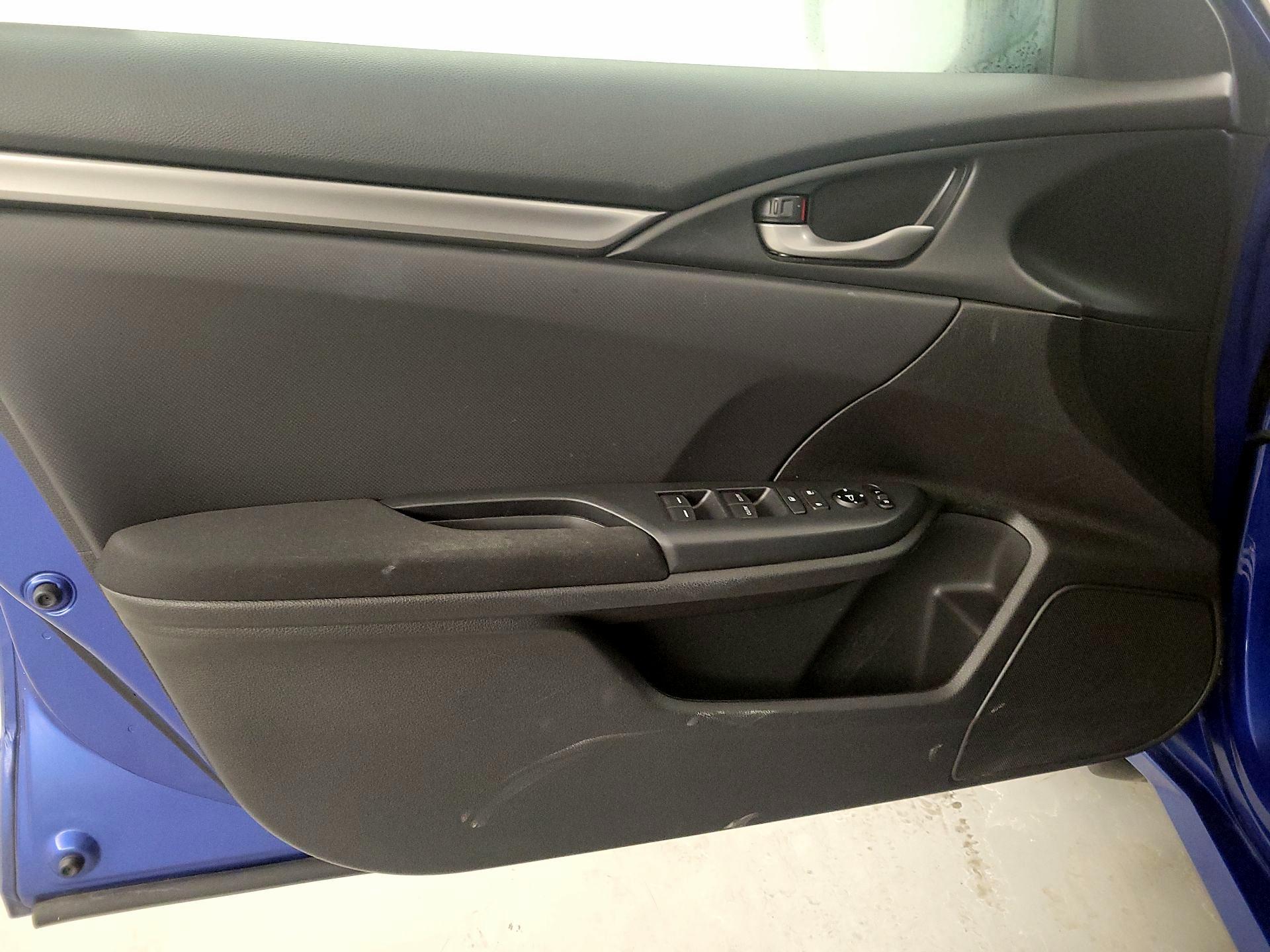 Thumbnail: 2019 Honda Civic - 12