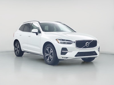 2022 Volvo XC60 B5 Momentum