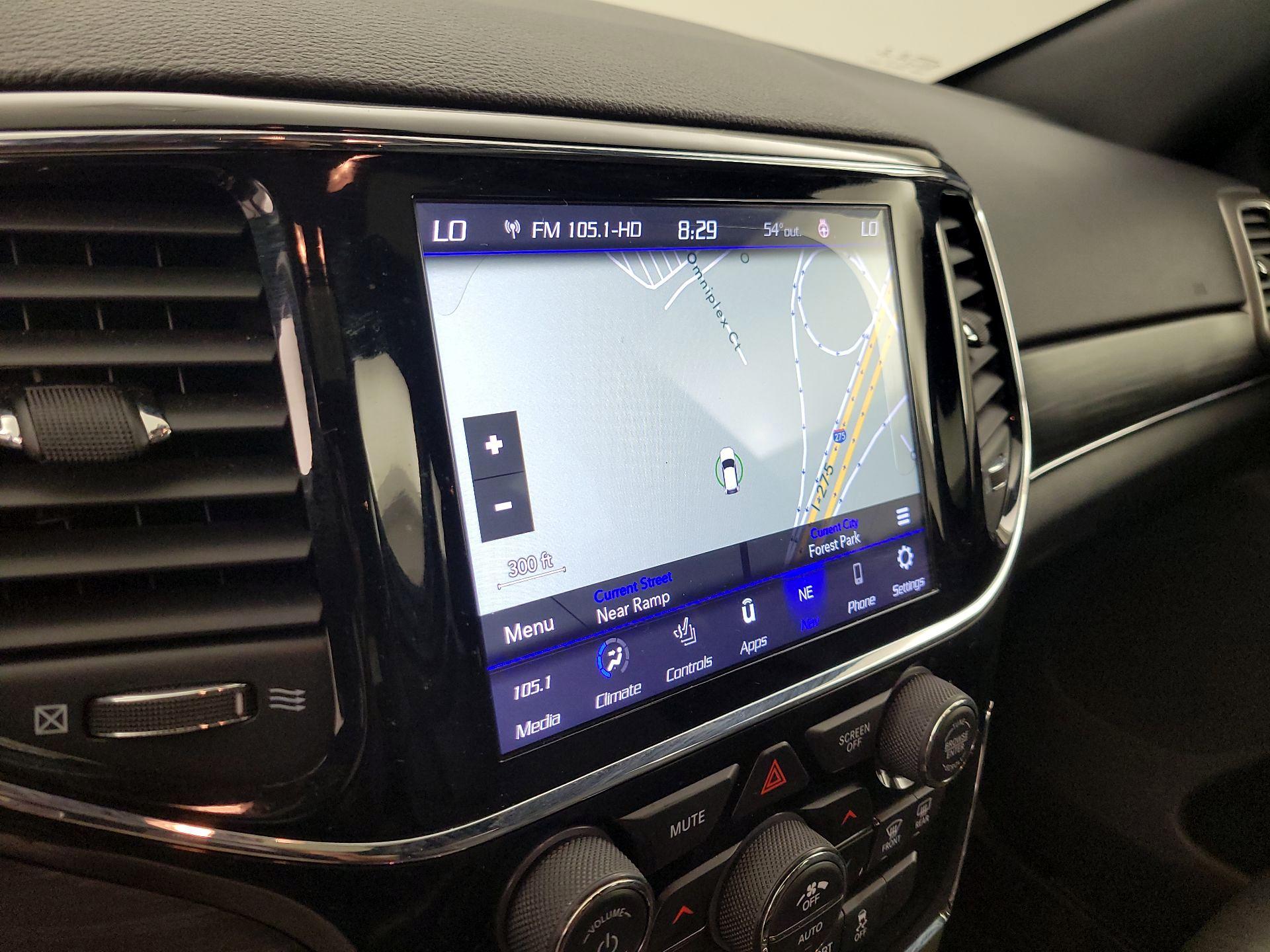 Thumbnail: 2020 Jeep Grand Cherokee - 14