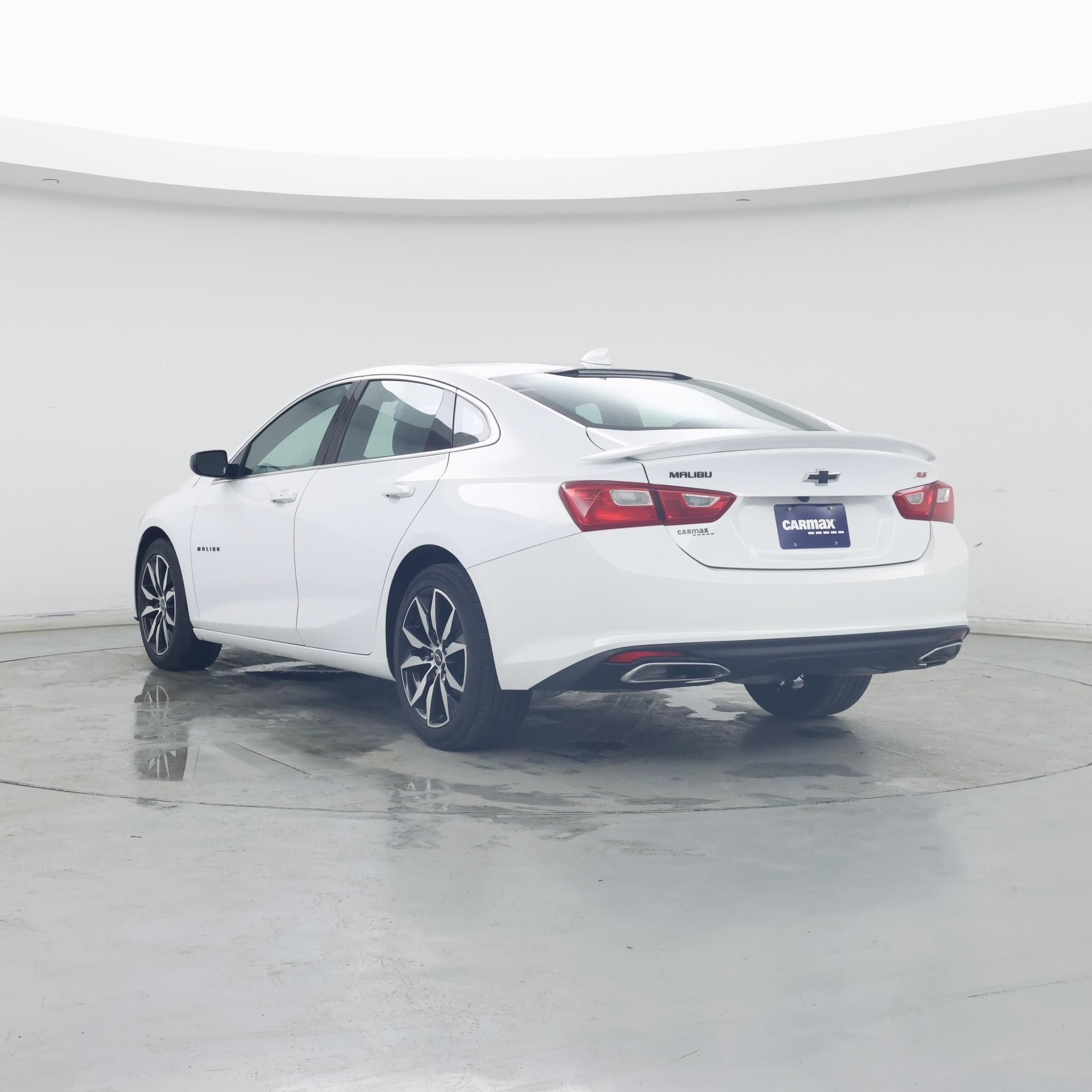 Thumbnail: 2022 Chevrolet Malibu - 2