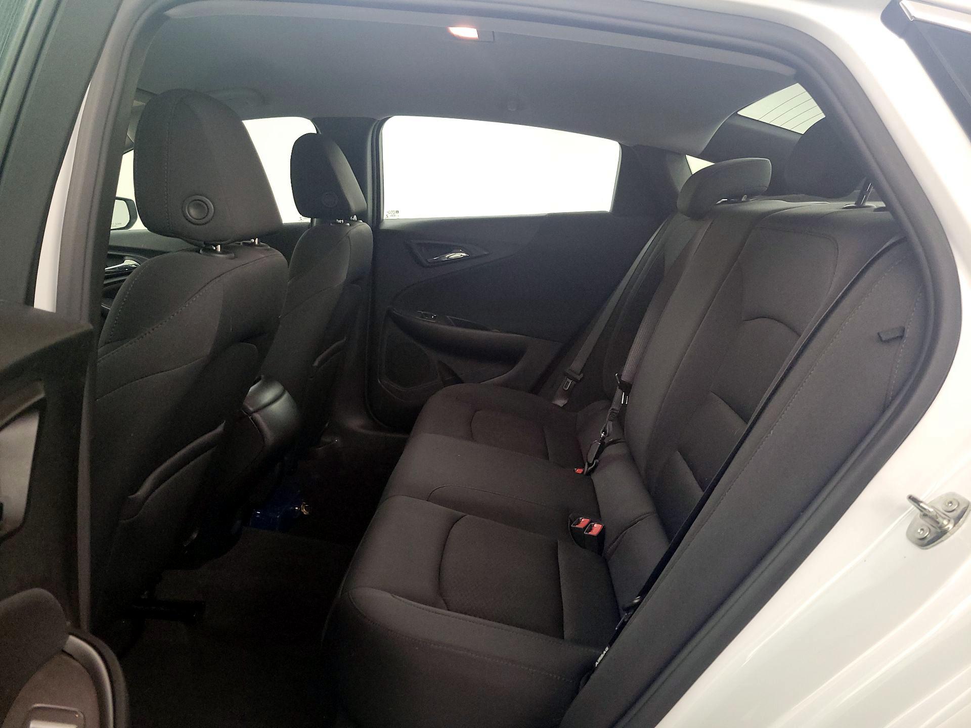 Thumbnail: 2022 Chevrolet Malibu - 19