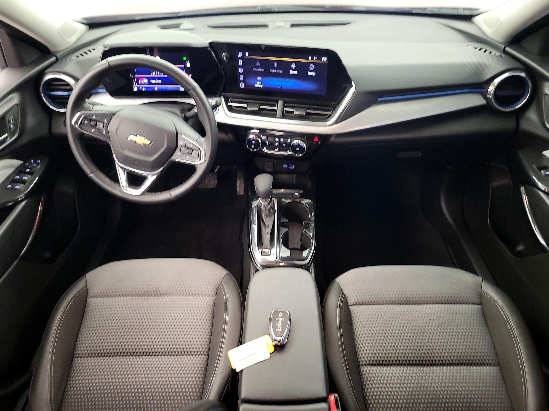 Thumbnail: 2025 Chevrolet Trax - 9