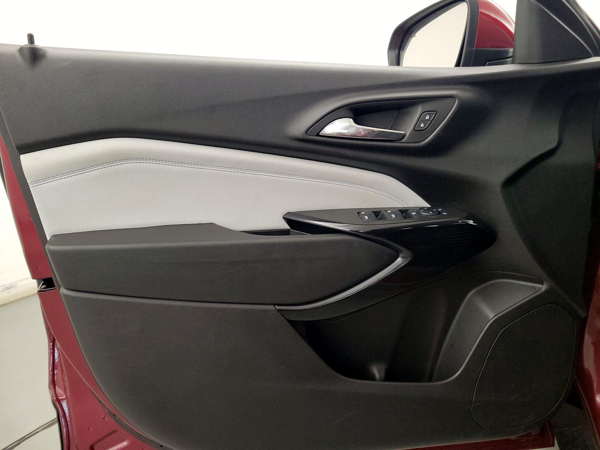 Thumbnail: 2025 Chevrolet Trax - 12