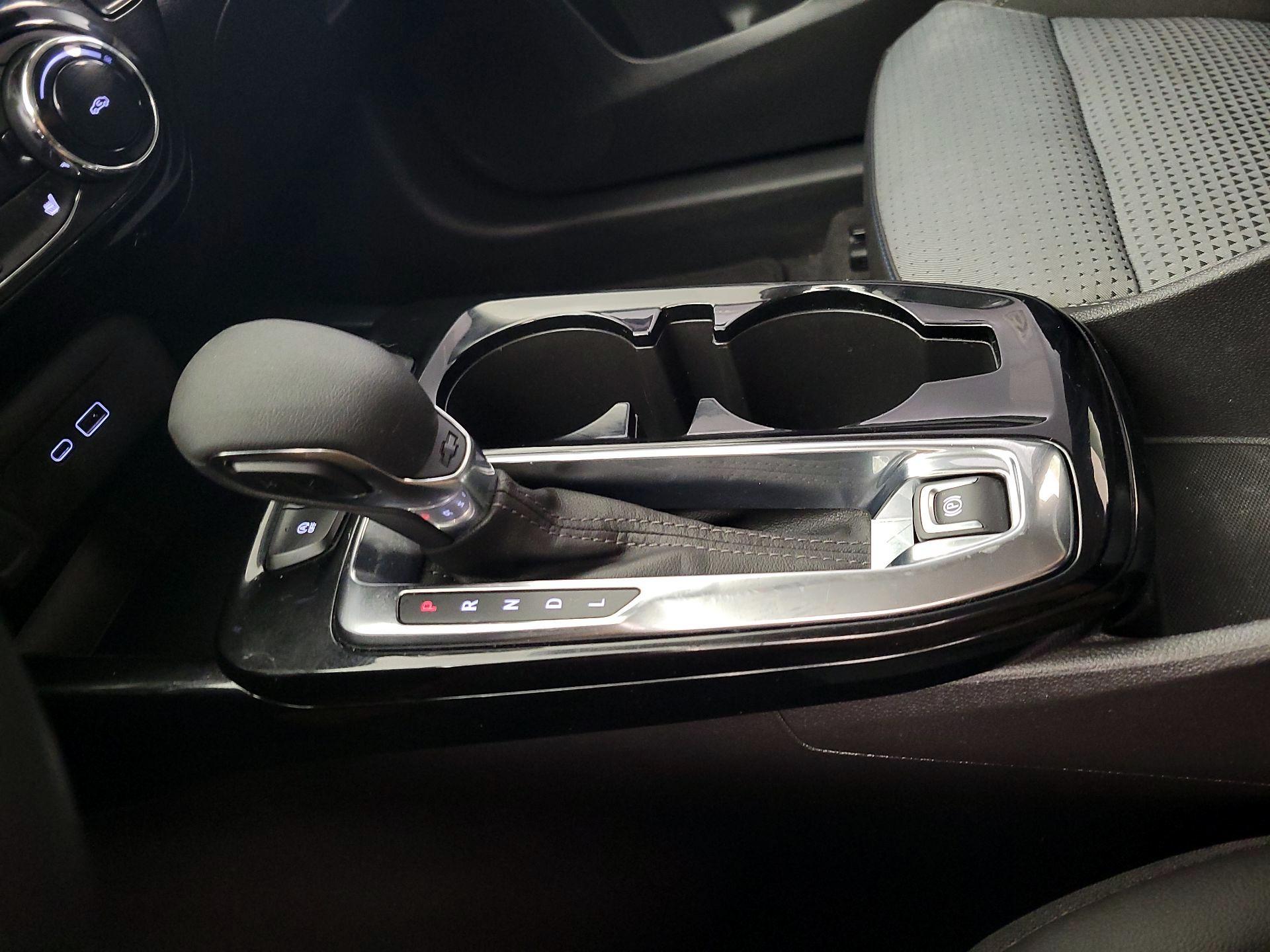 Thumbnail: 2025 Chevrolet Trax - 17