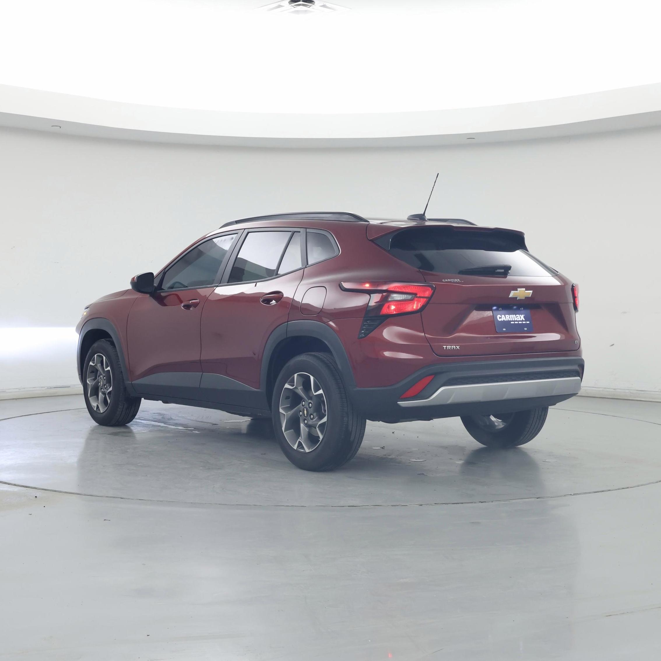 Thumbnail: 2025 Chevrolet Trax - 2