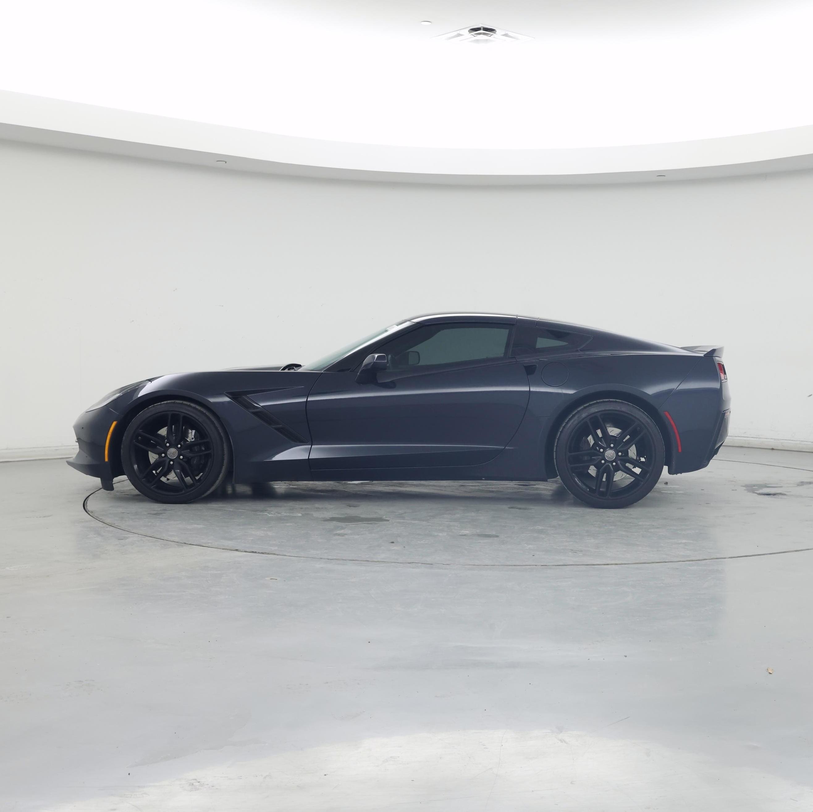 Thumbnail: 2015 Chevrolet Corvette - 3