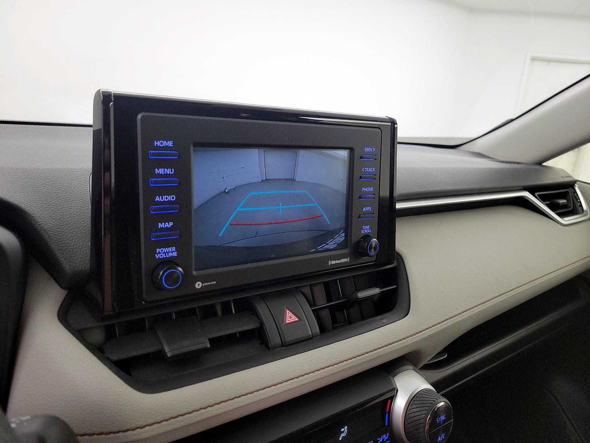 Thumbnail: 2020 Toyota RAV4 - 14