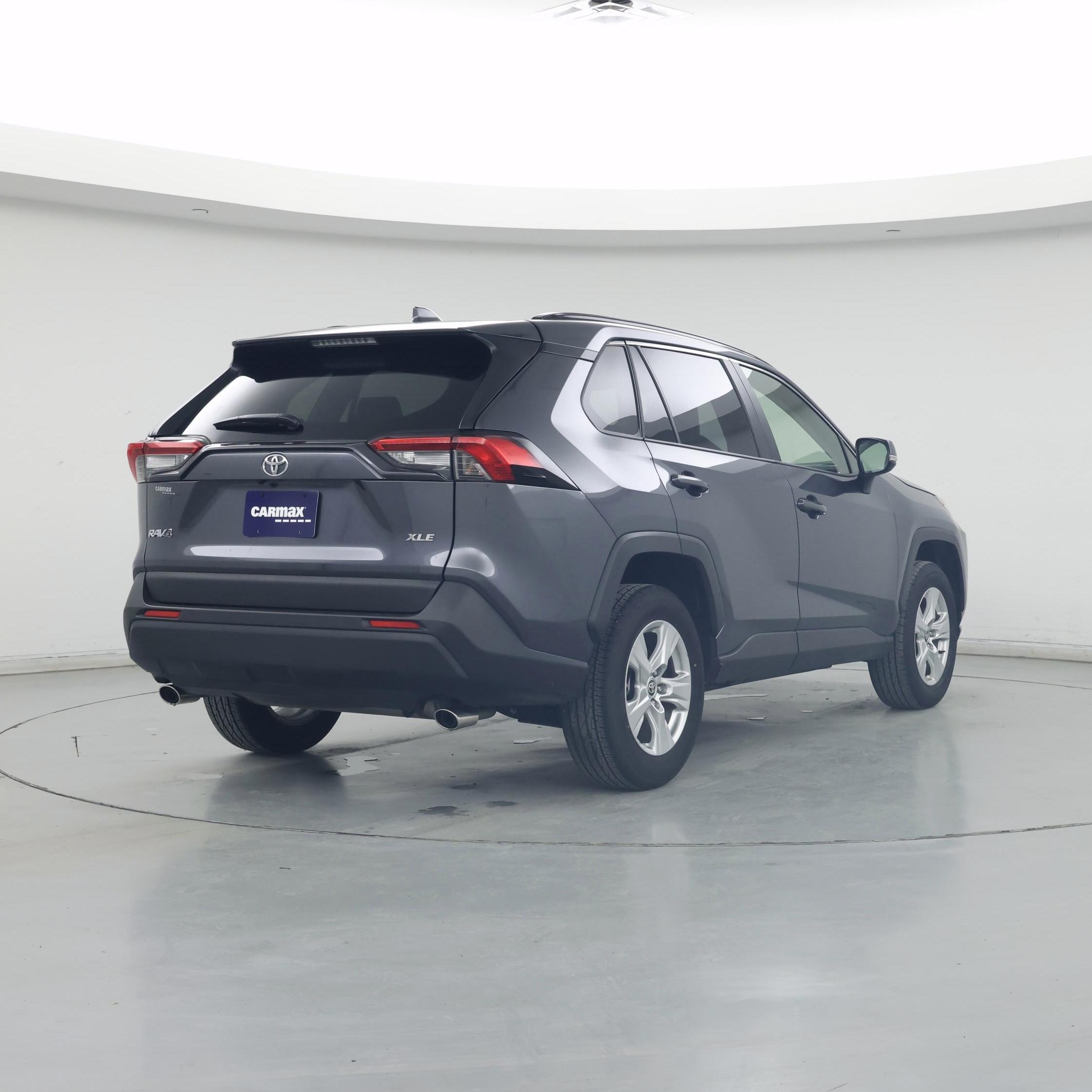 Thumbnail: 2020 Toyota RAV4 - 8