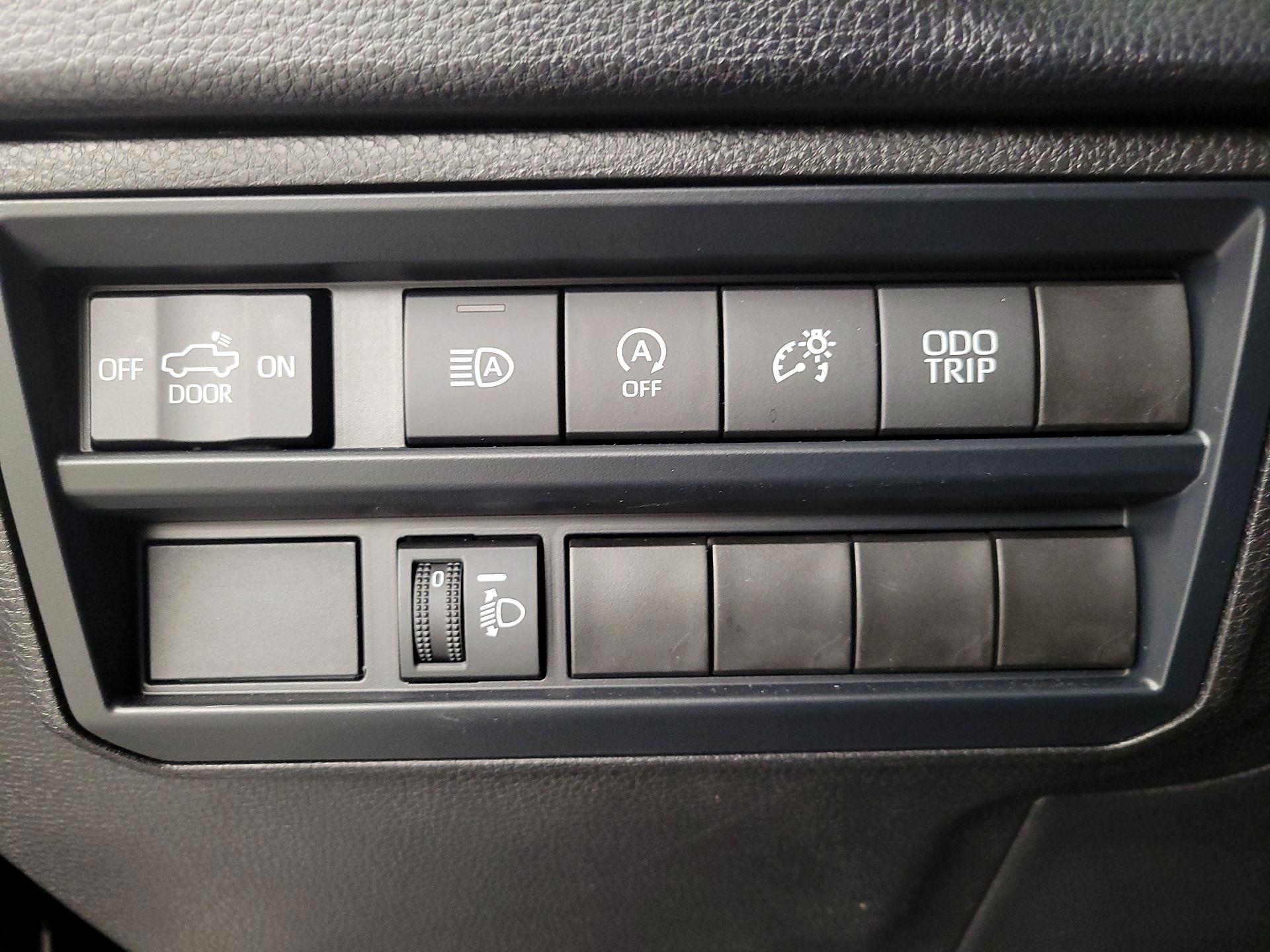 Thumbnail: 2024 Toyota Tundra - 13