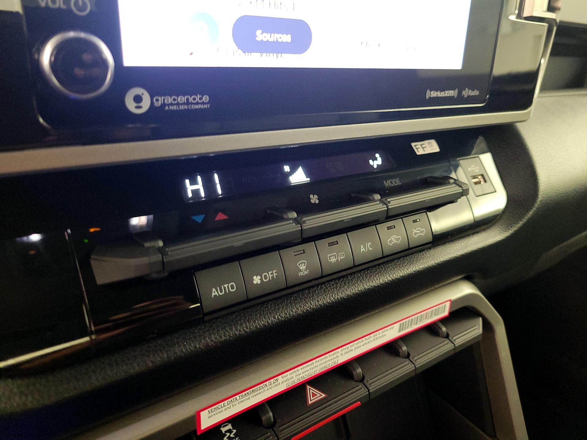 Thumbnail: 2024 Toyota Tundra - 16