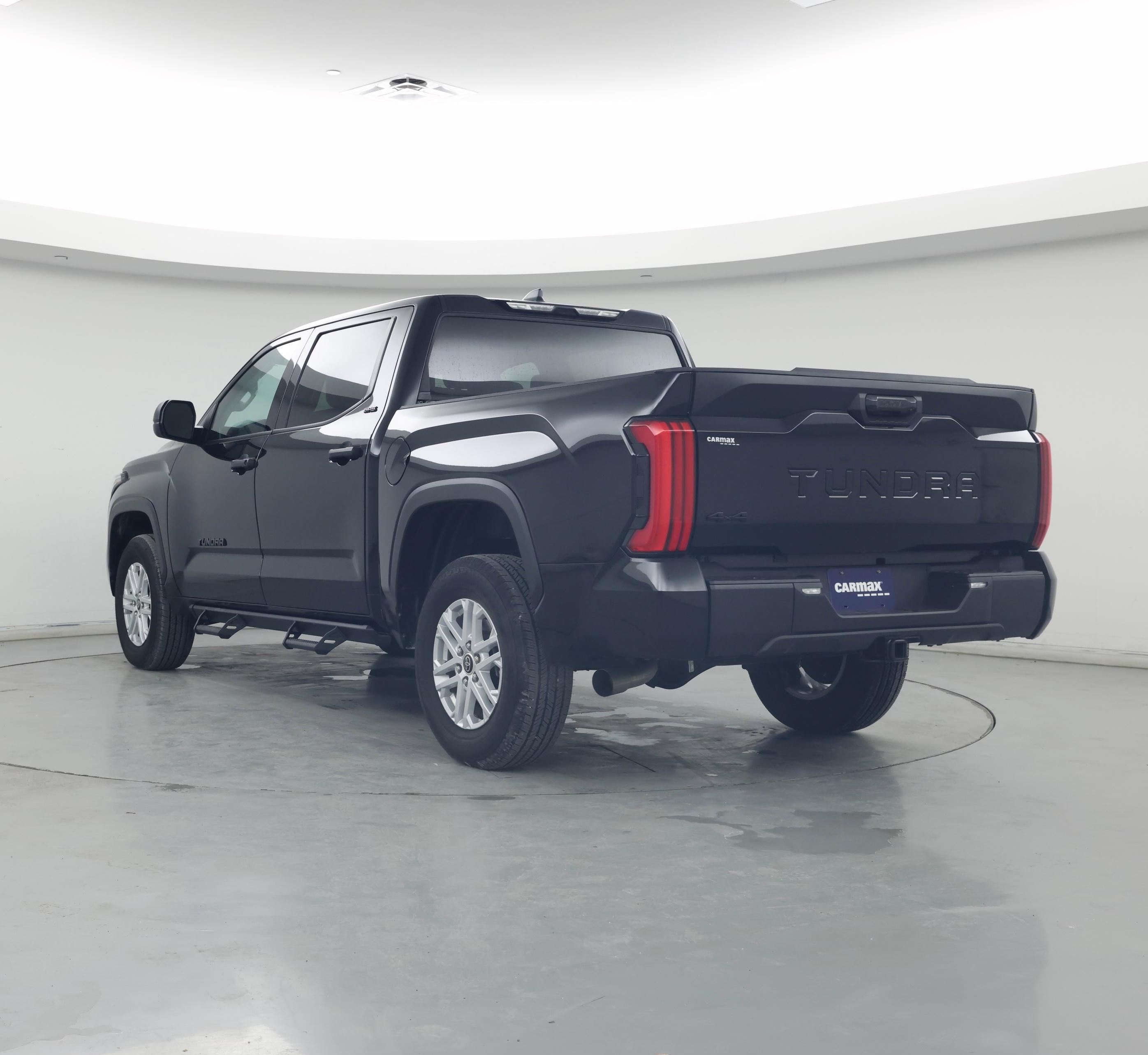 Thumbnail: 2024 Toyota Tundra - 2