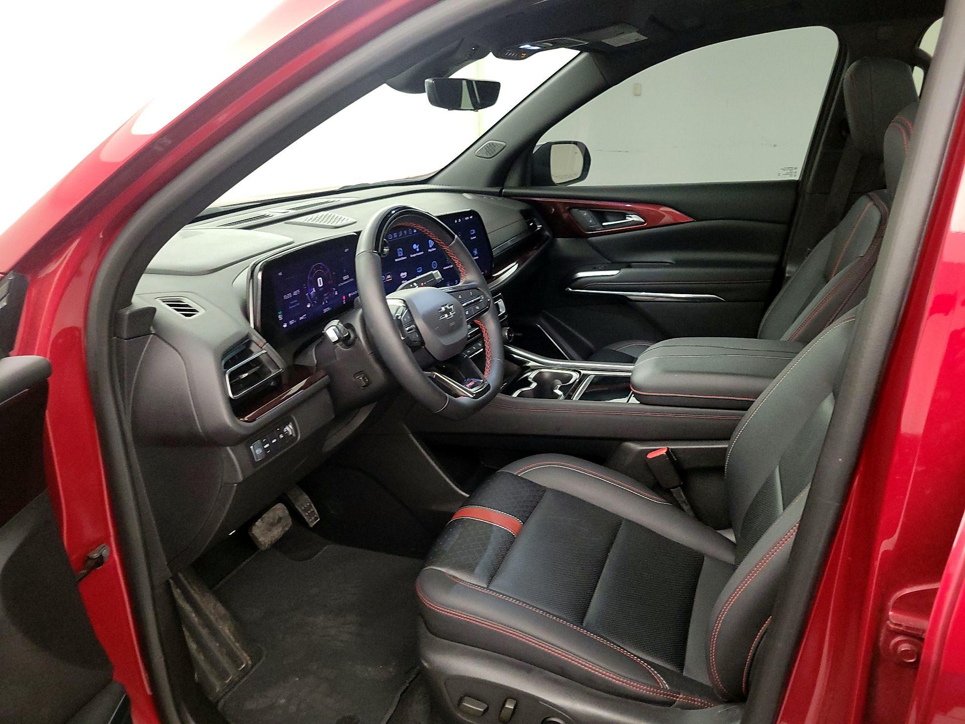 Thumbnail: 2024 Chevrolet Traverse - 11