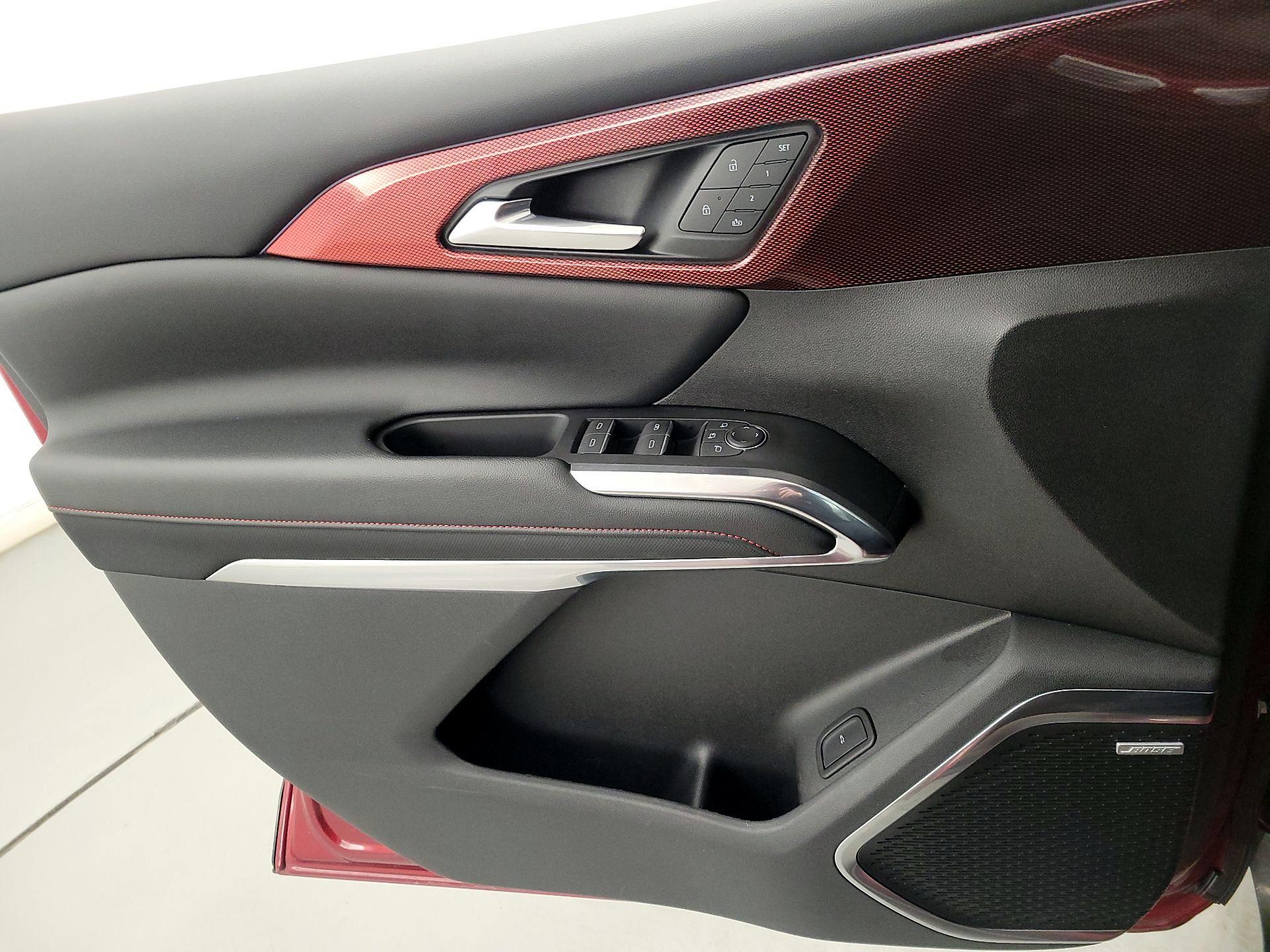 Thumbnail: 2024 Chevrolet Traverse - 12