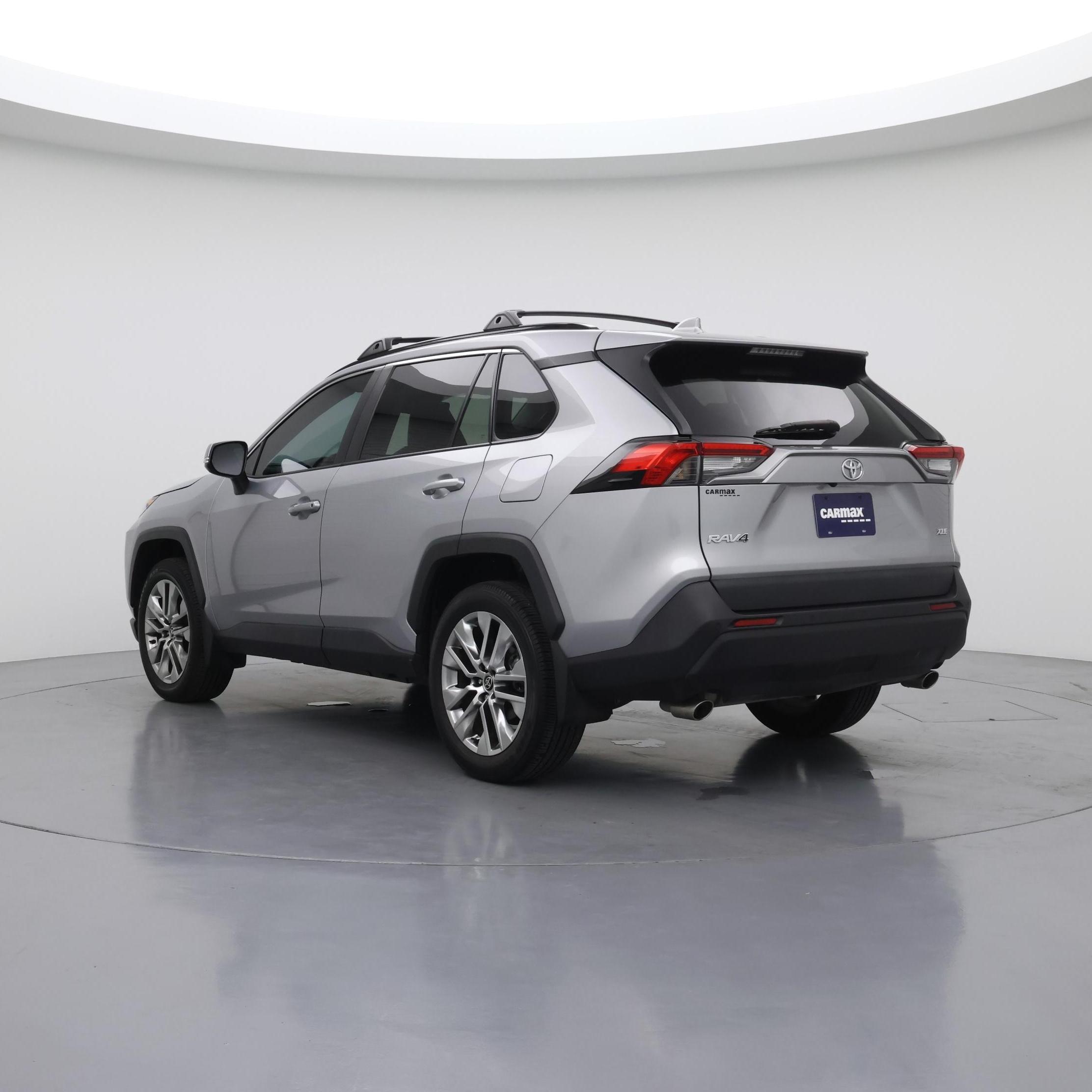 Thumbnail: 2021 Toyota RAV4 - 2