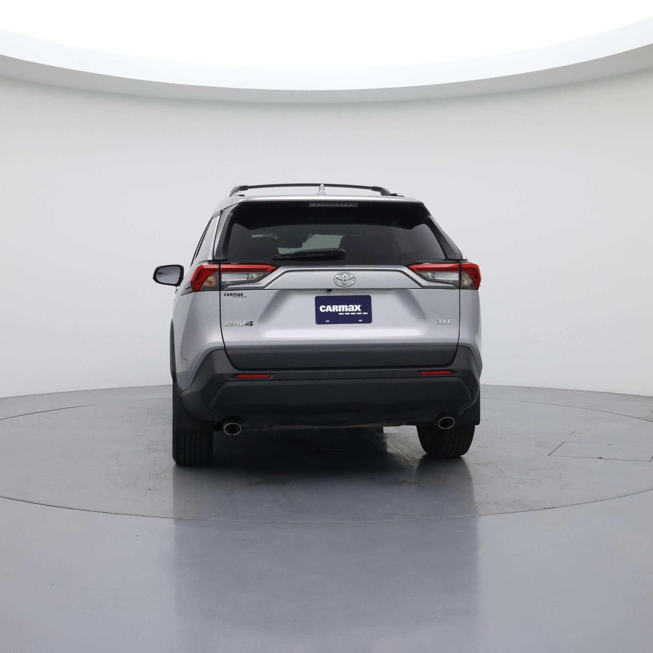Thumbnail: 2021 Toyota RAV4 - 6