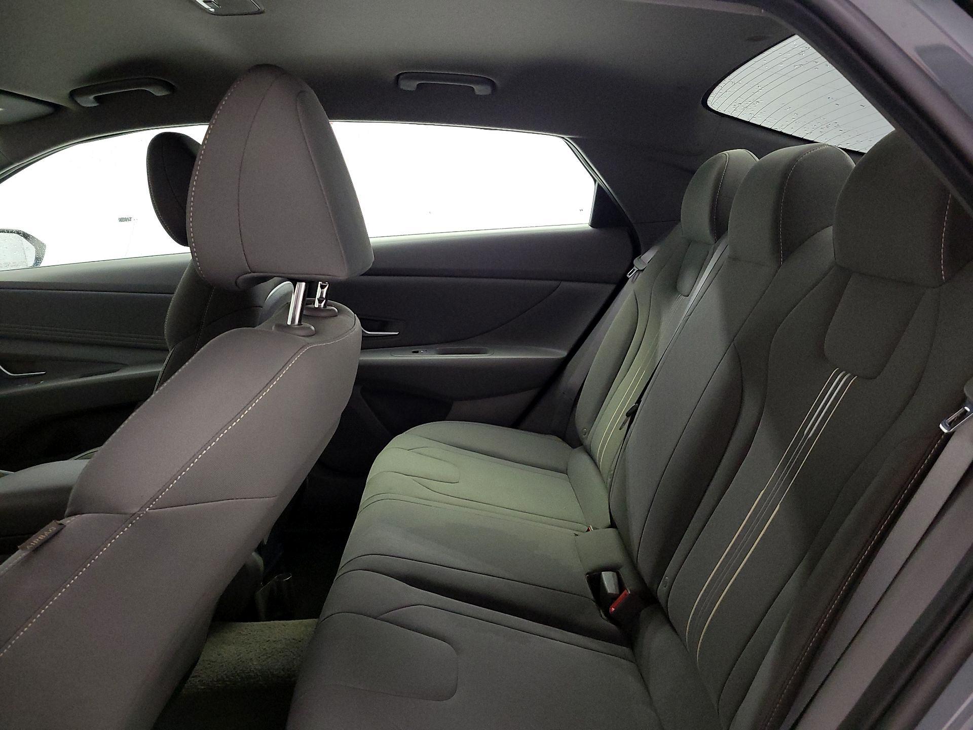 Thumbnail: 2023 Hyundai Elantra - 20