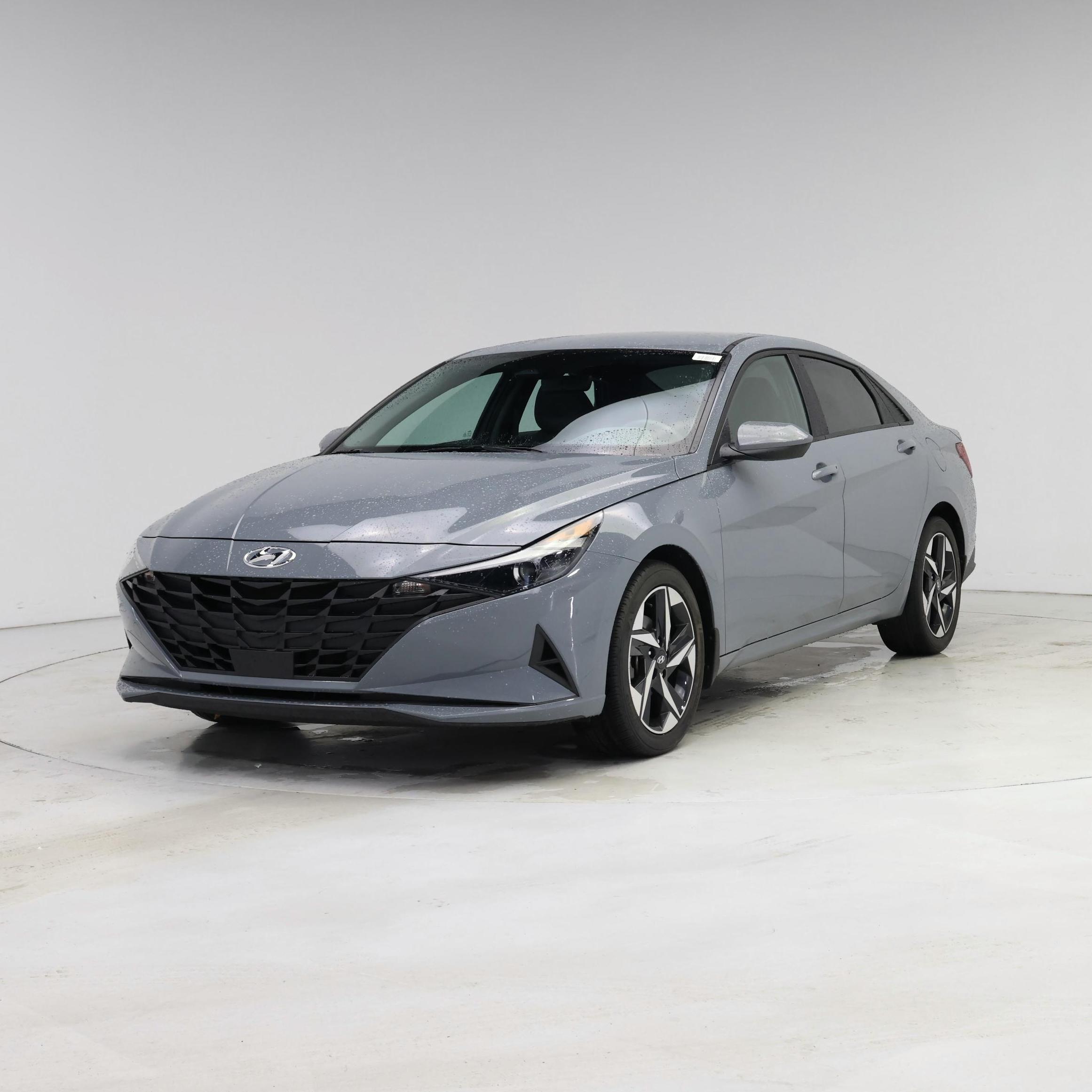 Thumbnail: 2023 Hyundai Elantra - 4