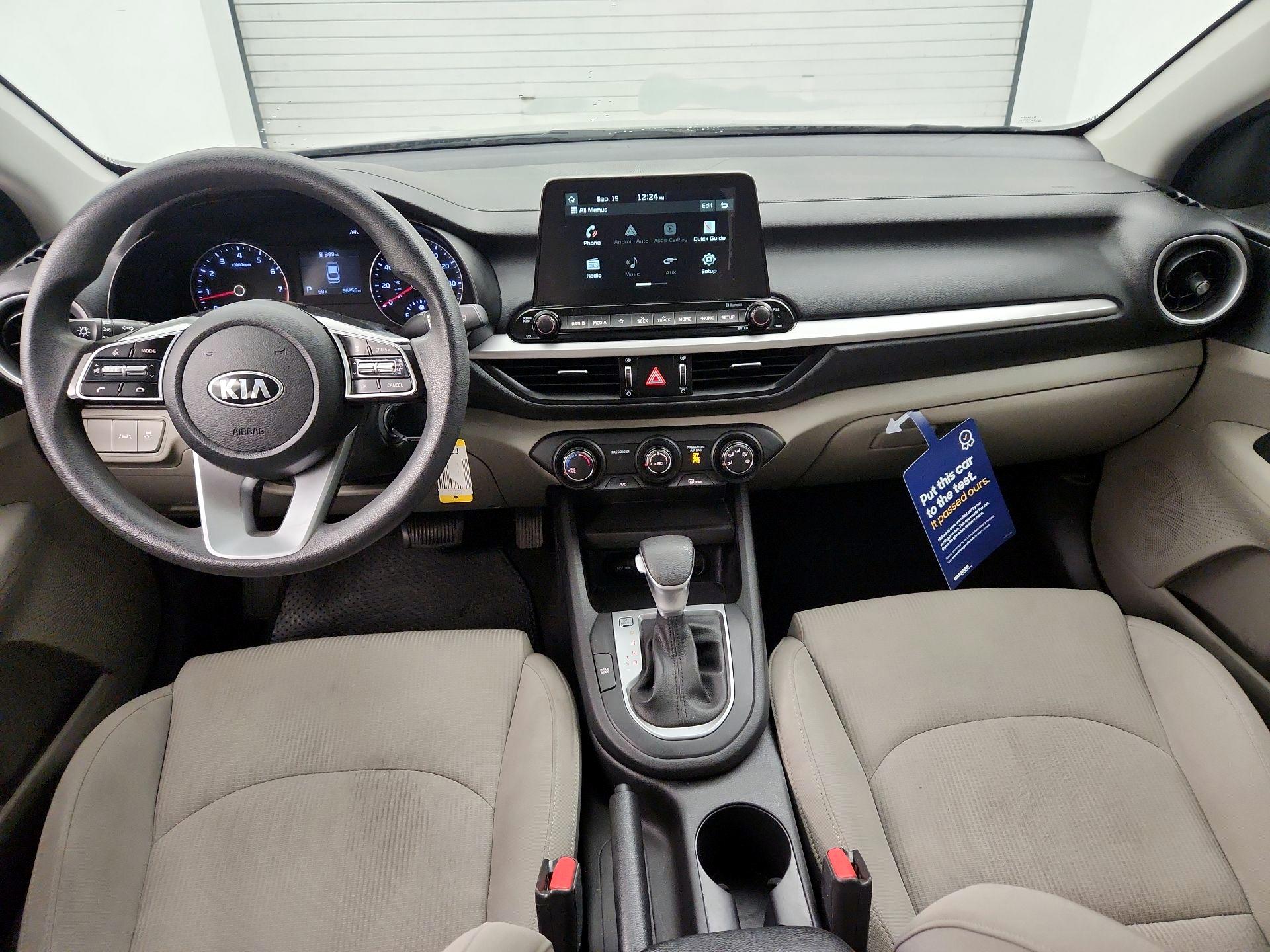 Thumbnail: 2021 Kia Forte - 9