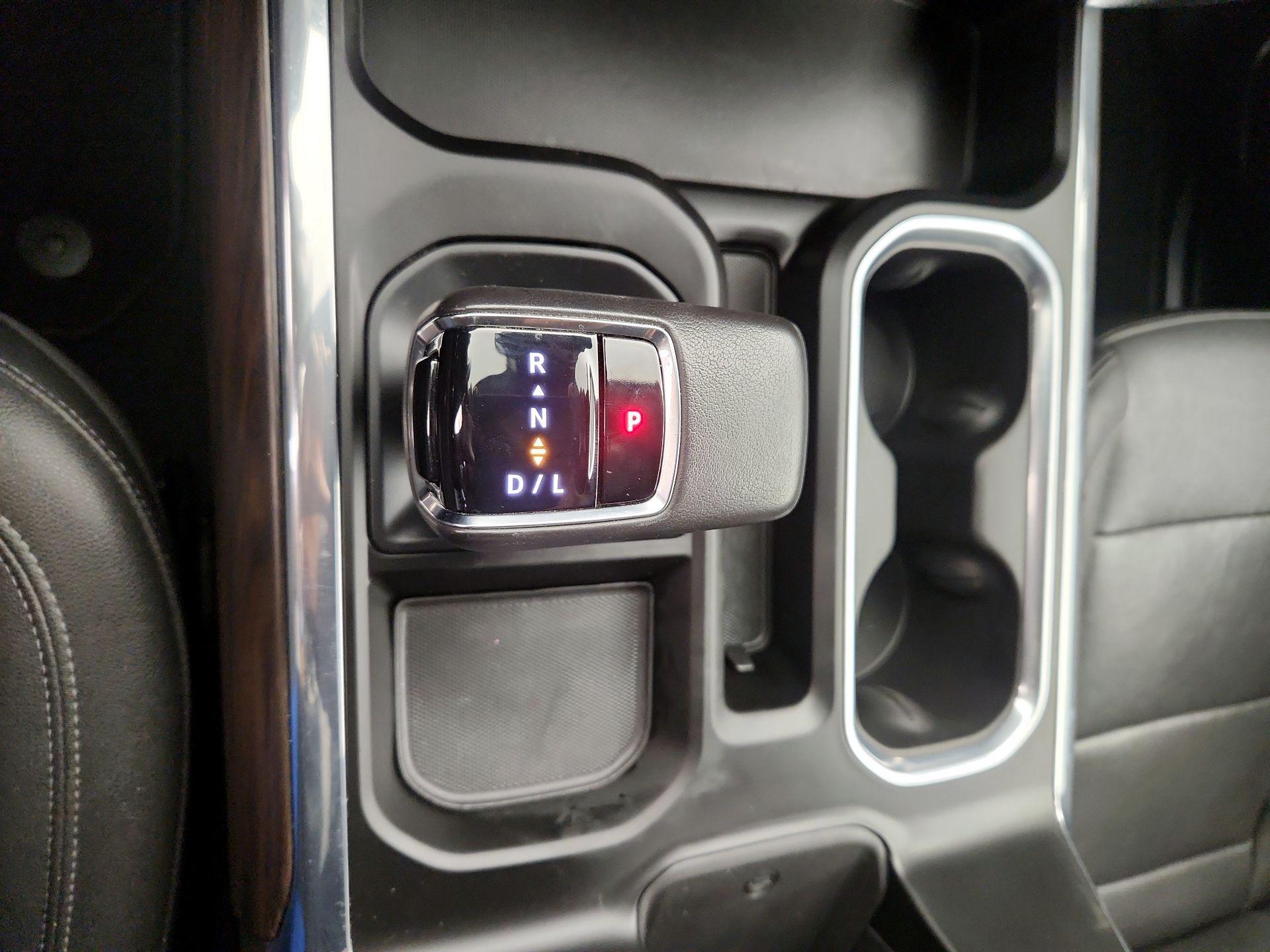 Thumbnail: 2022 GMC Sierra 1500 - 17