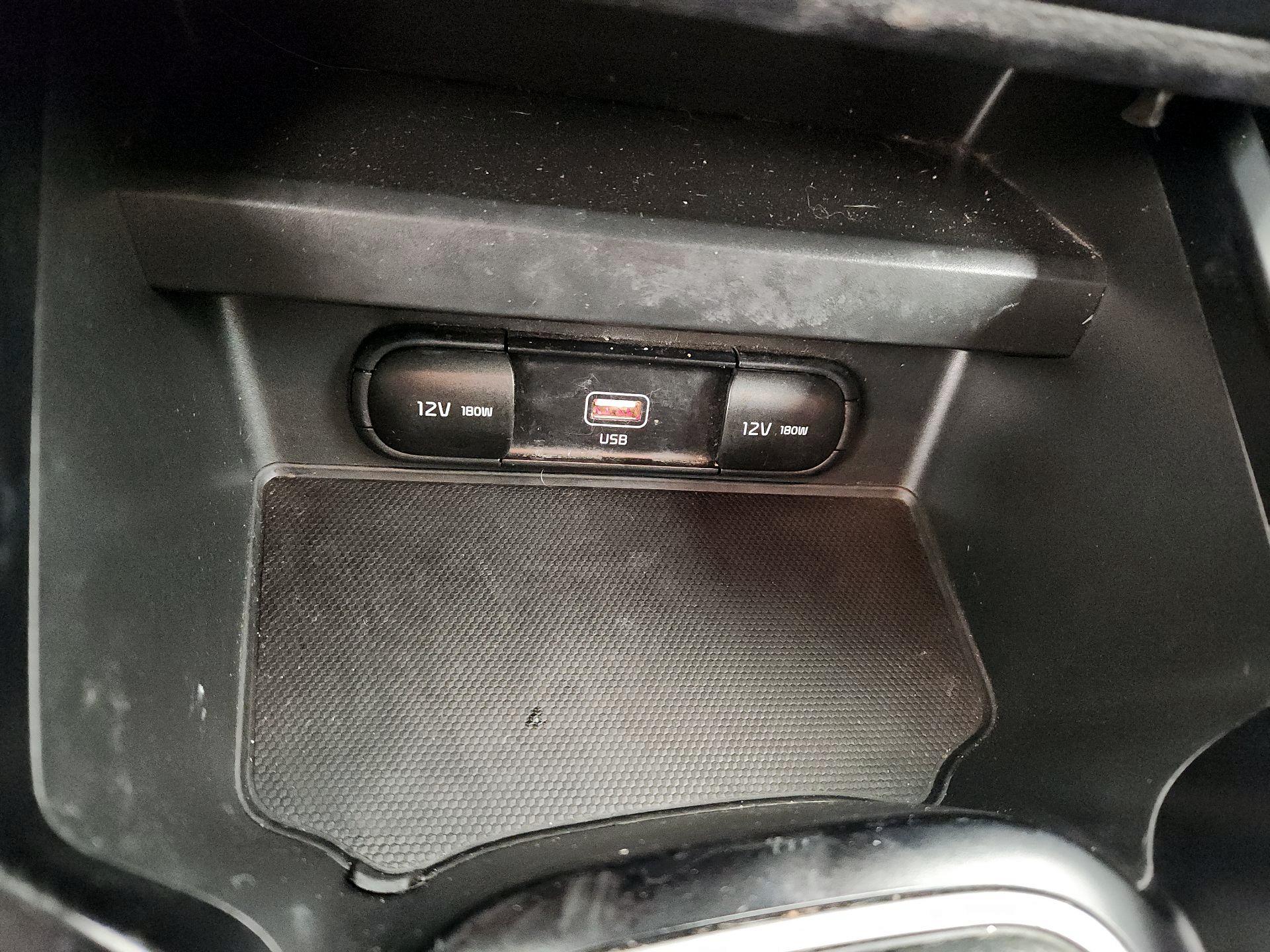 Thumbnail: 2021 Kia Soul - 18