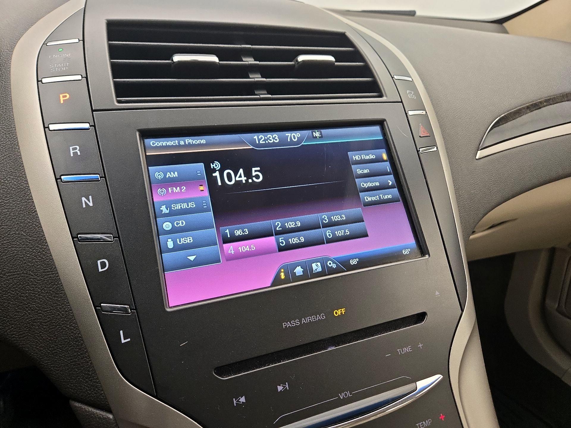 Thumbnail: 2016 Lincoln MKZ - 16