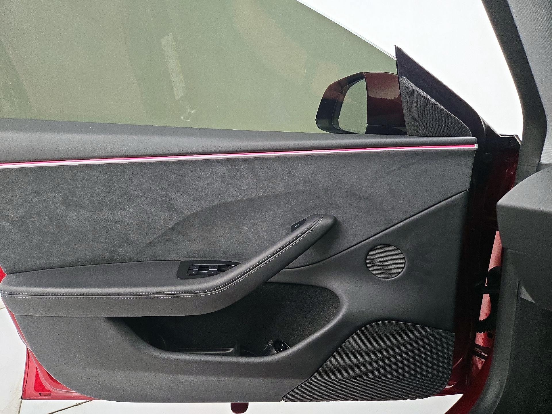 Thumbnail: 2024 Tesla Model 3 - 12