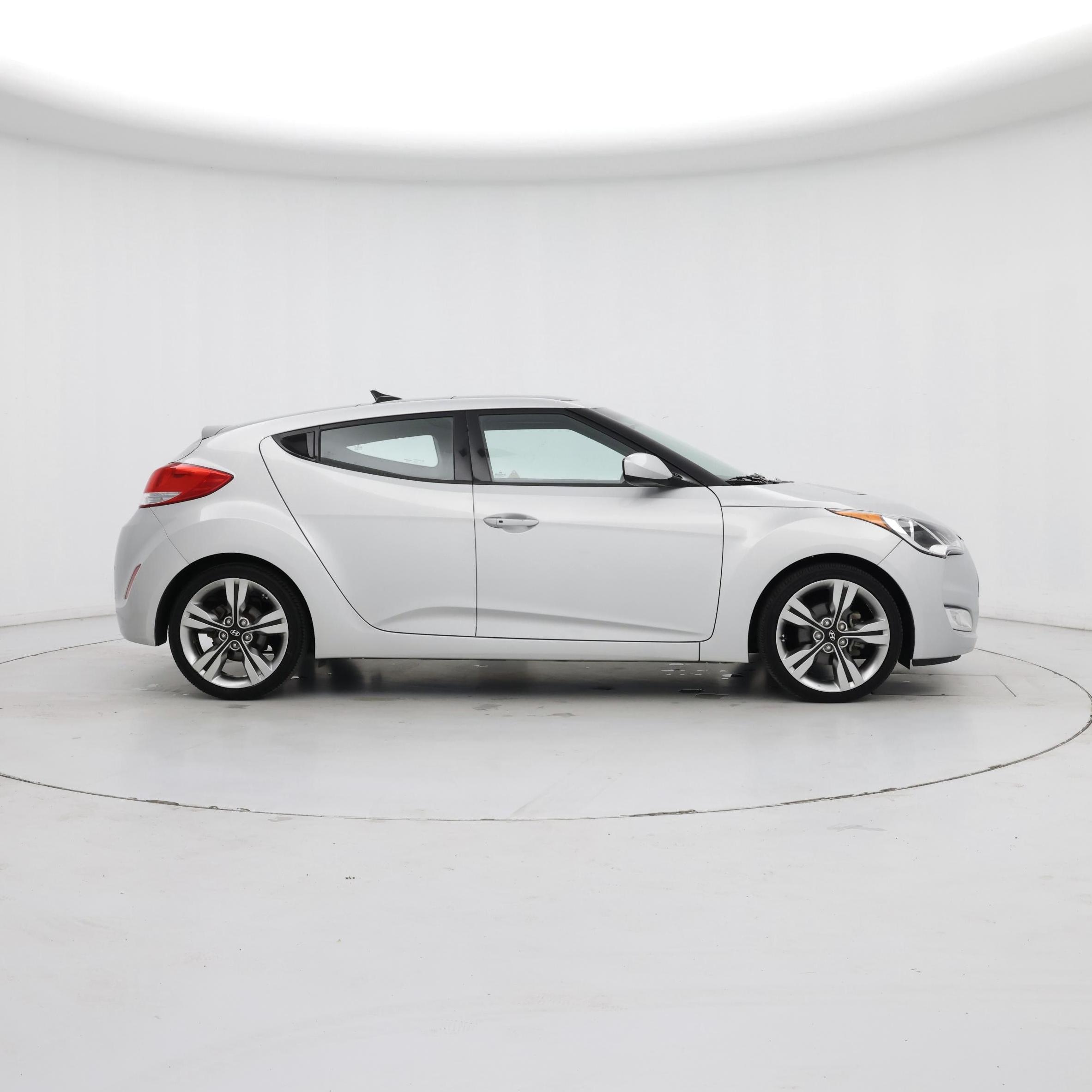 Thumbnail: 2014 Hyundai Veloster - 7