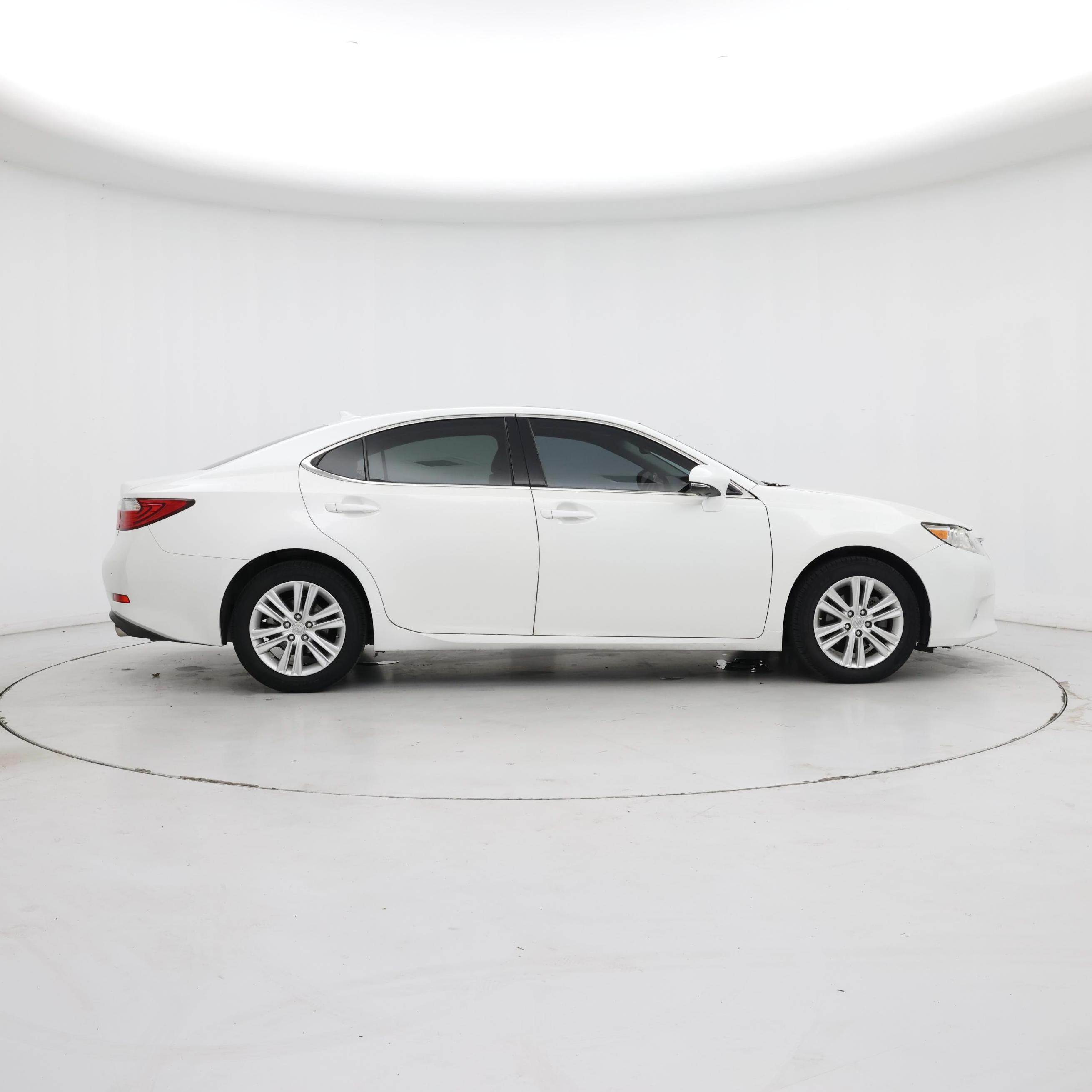 Thumbnail: 2014 Lexus ES - 7