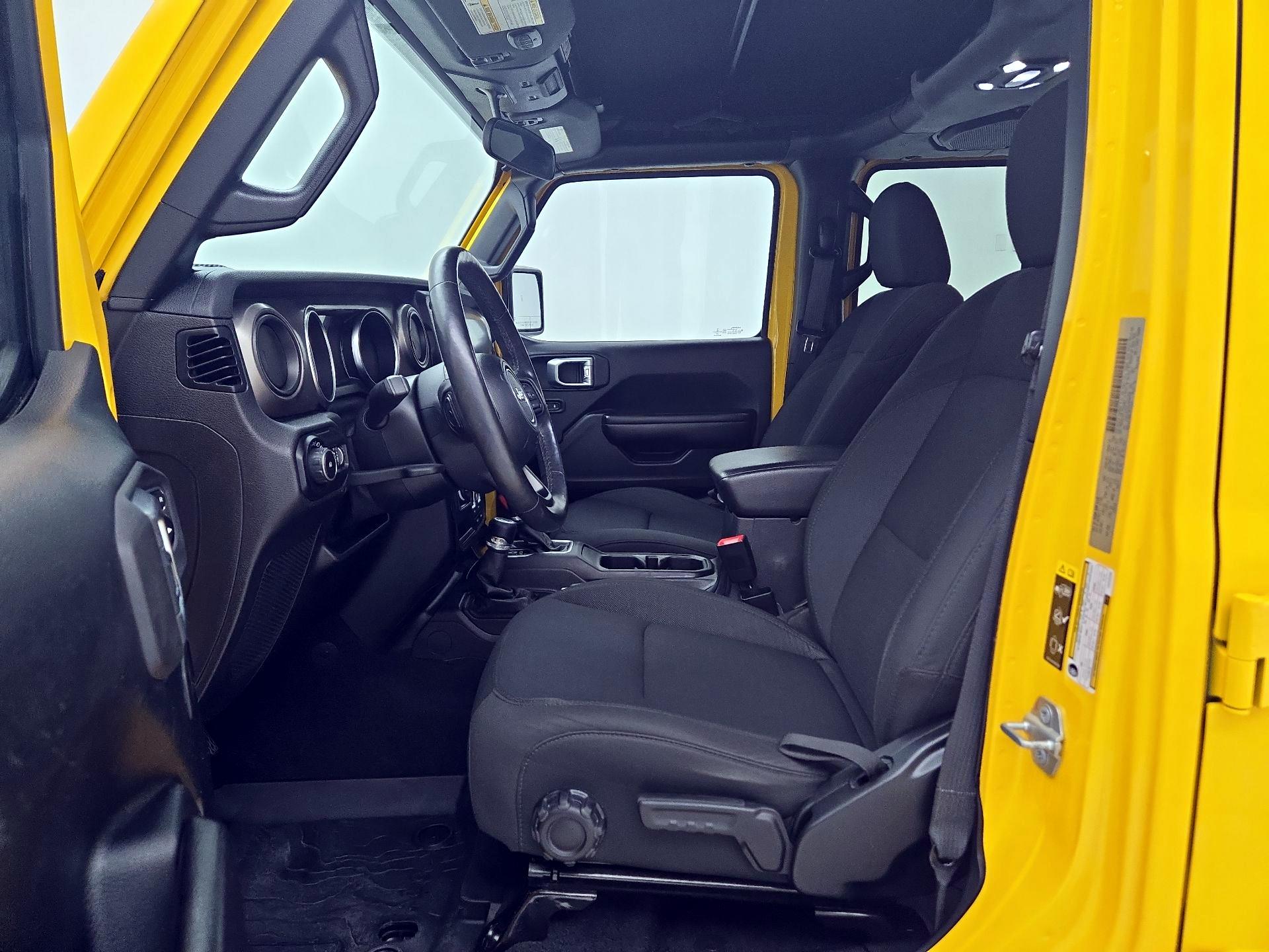 Thumbnail: 2020 Jeep Wrangler - 11