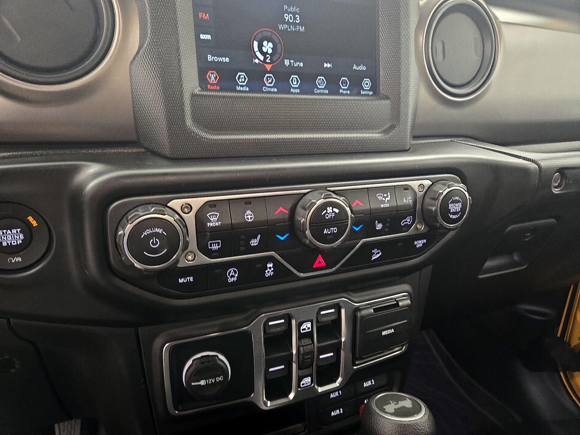 Thumbnail: 2020 Jeep Wrangler - 16