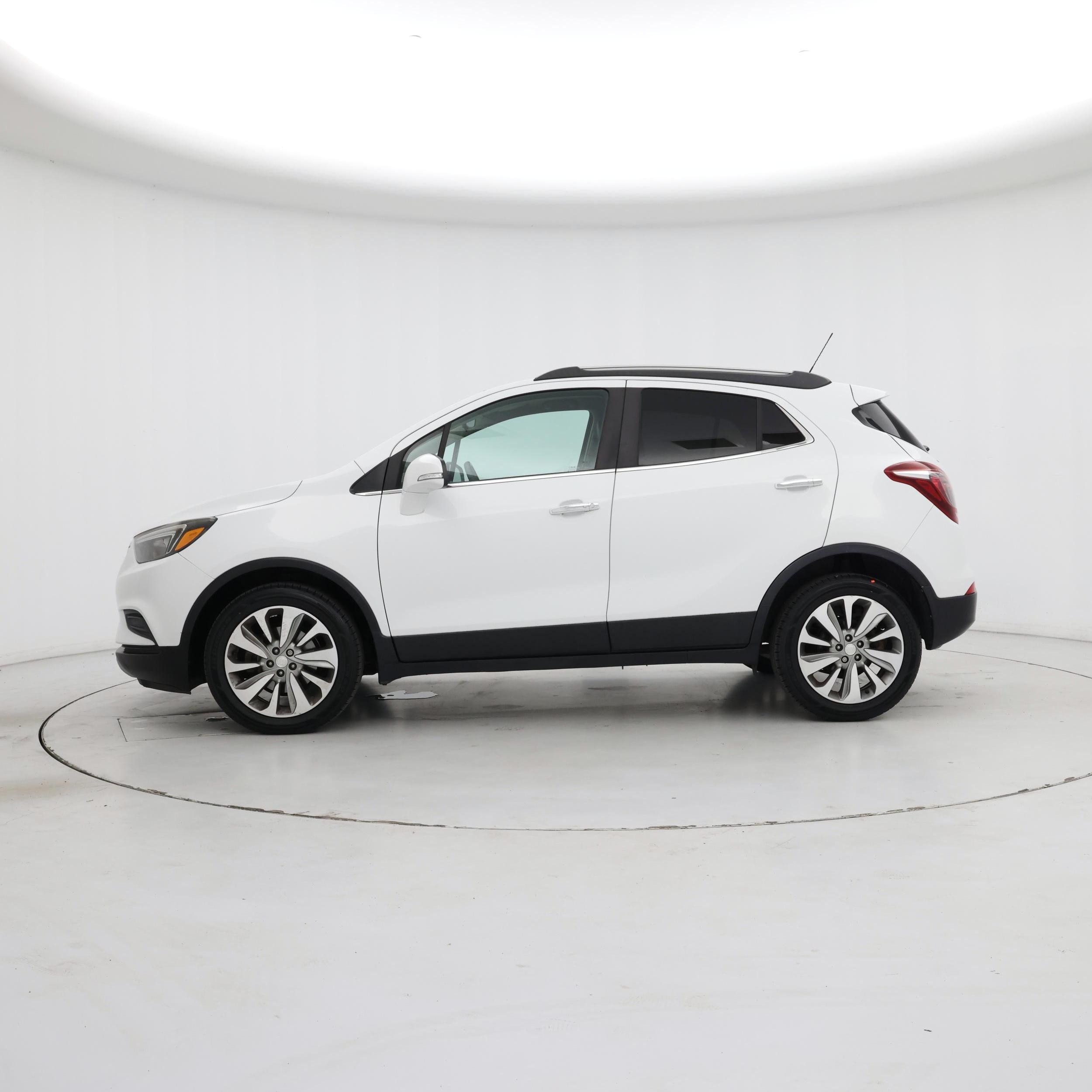 Thumbnail: 2017 Buick Encore - 3