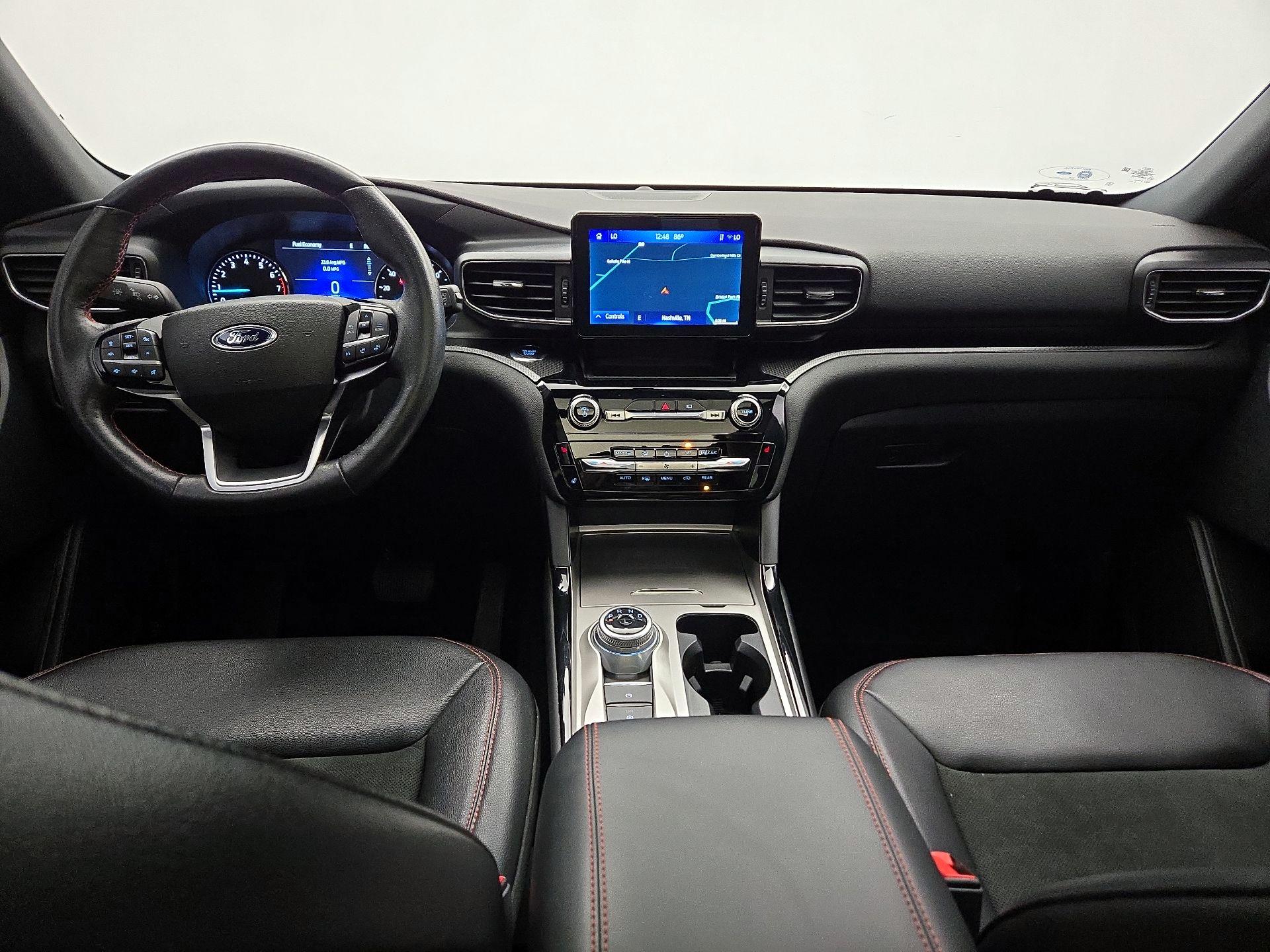 Thumbnail: 2022 Ford Explorer - 9