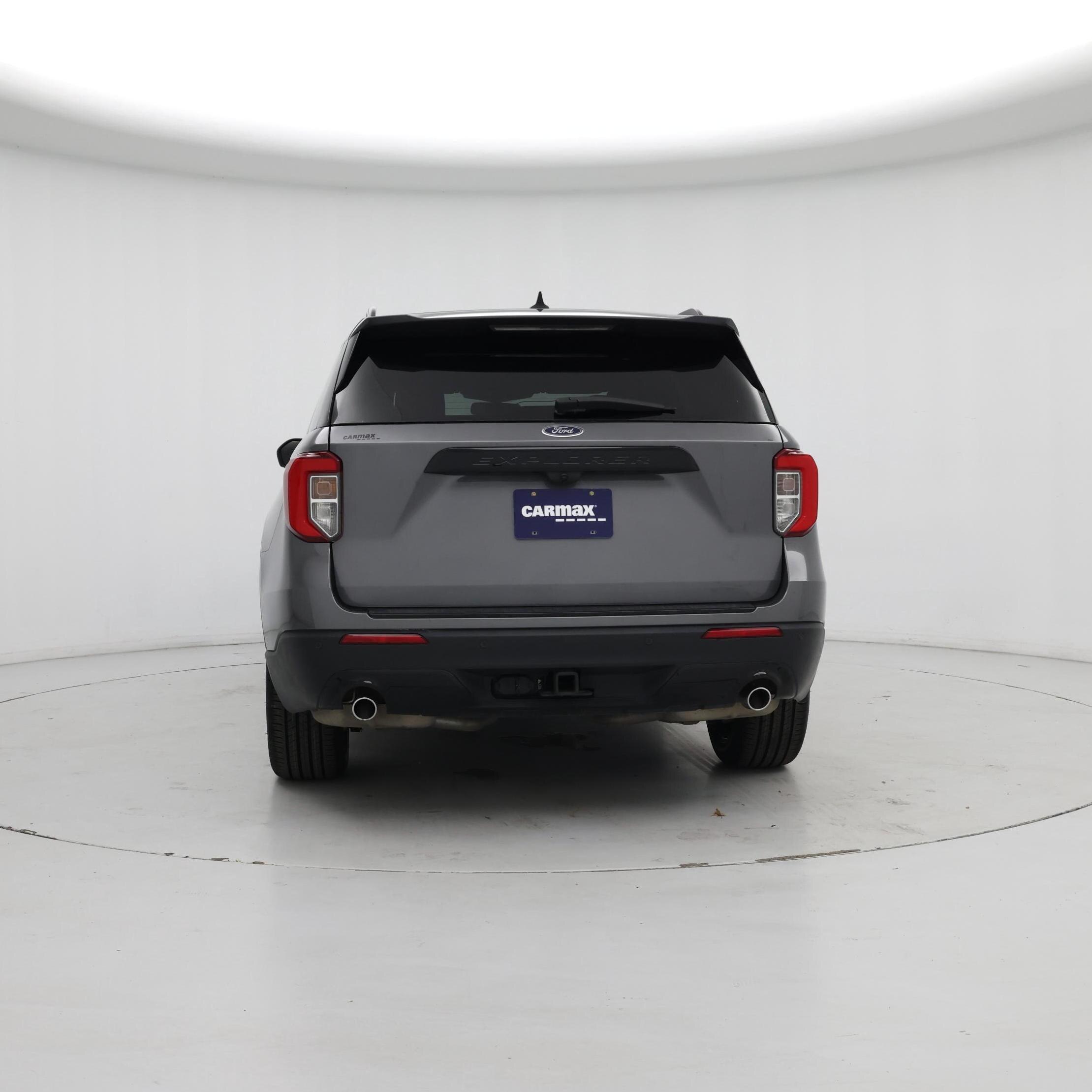 Thumbnail: 2022 Ford Explorer - 6