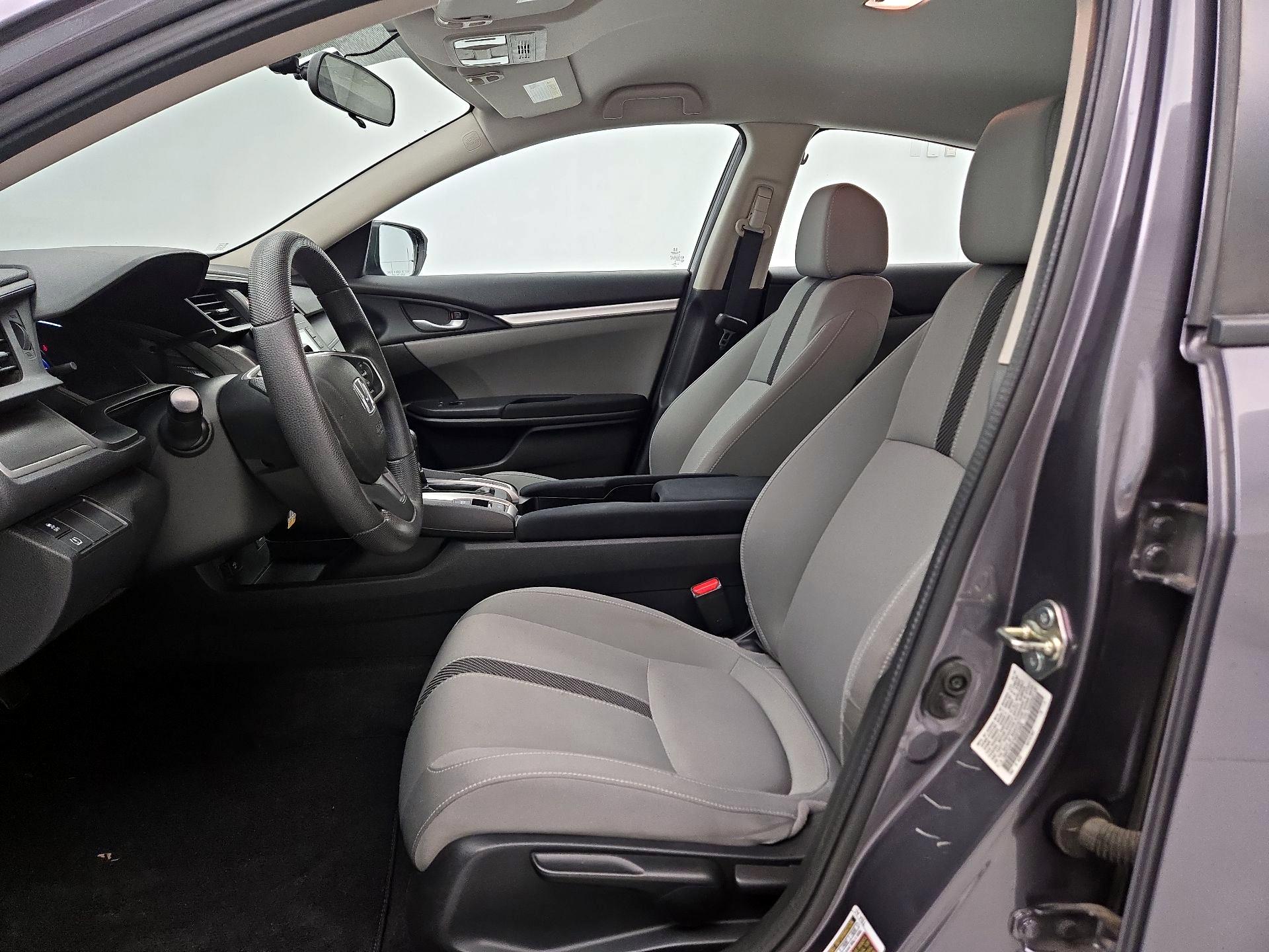 Thumbnail: 2016 Honda Civic - 11