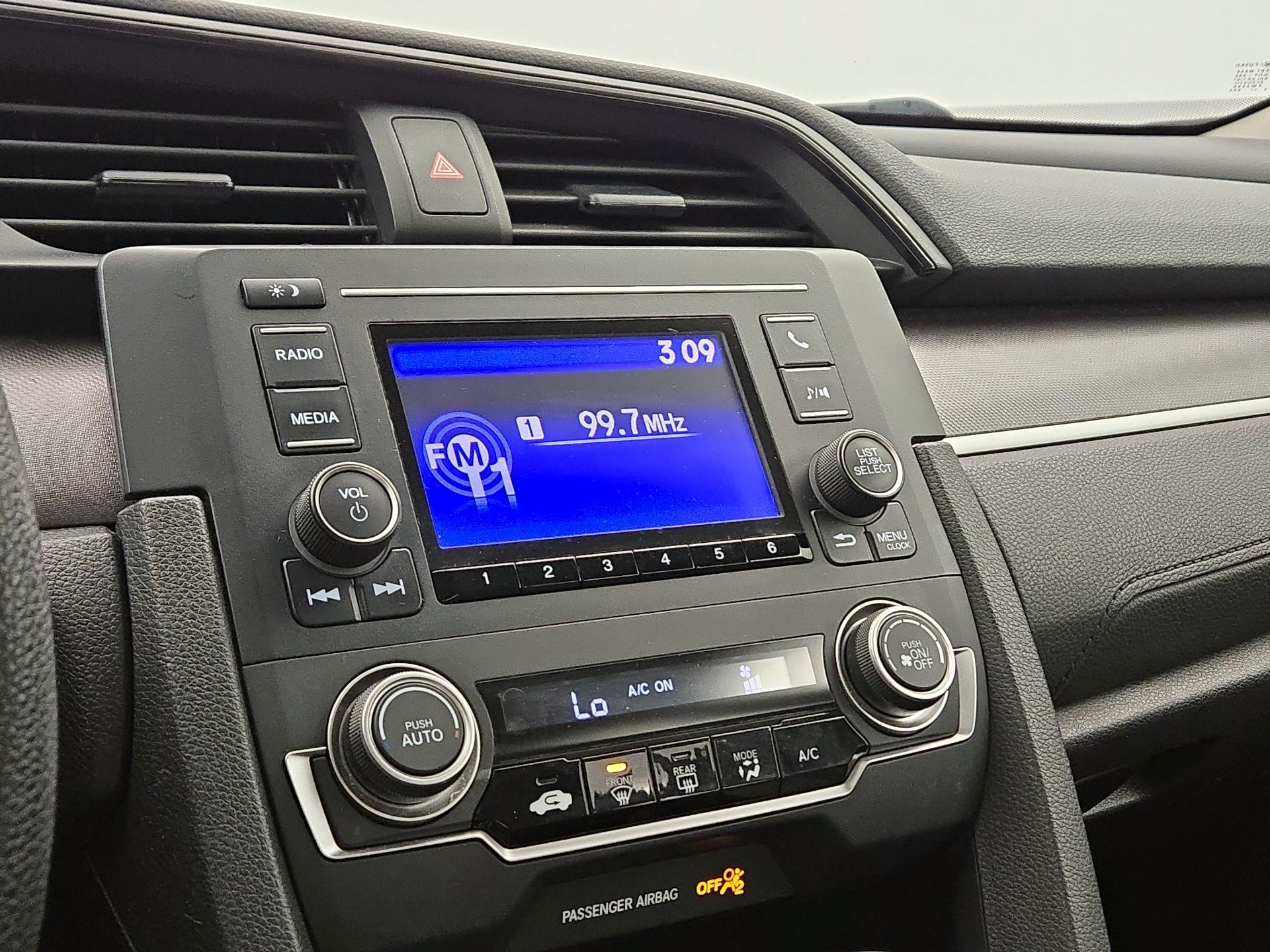 Thumbnail: 2016 Honda Civic - 15
