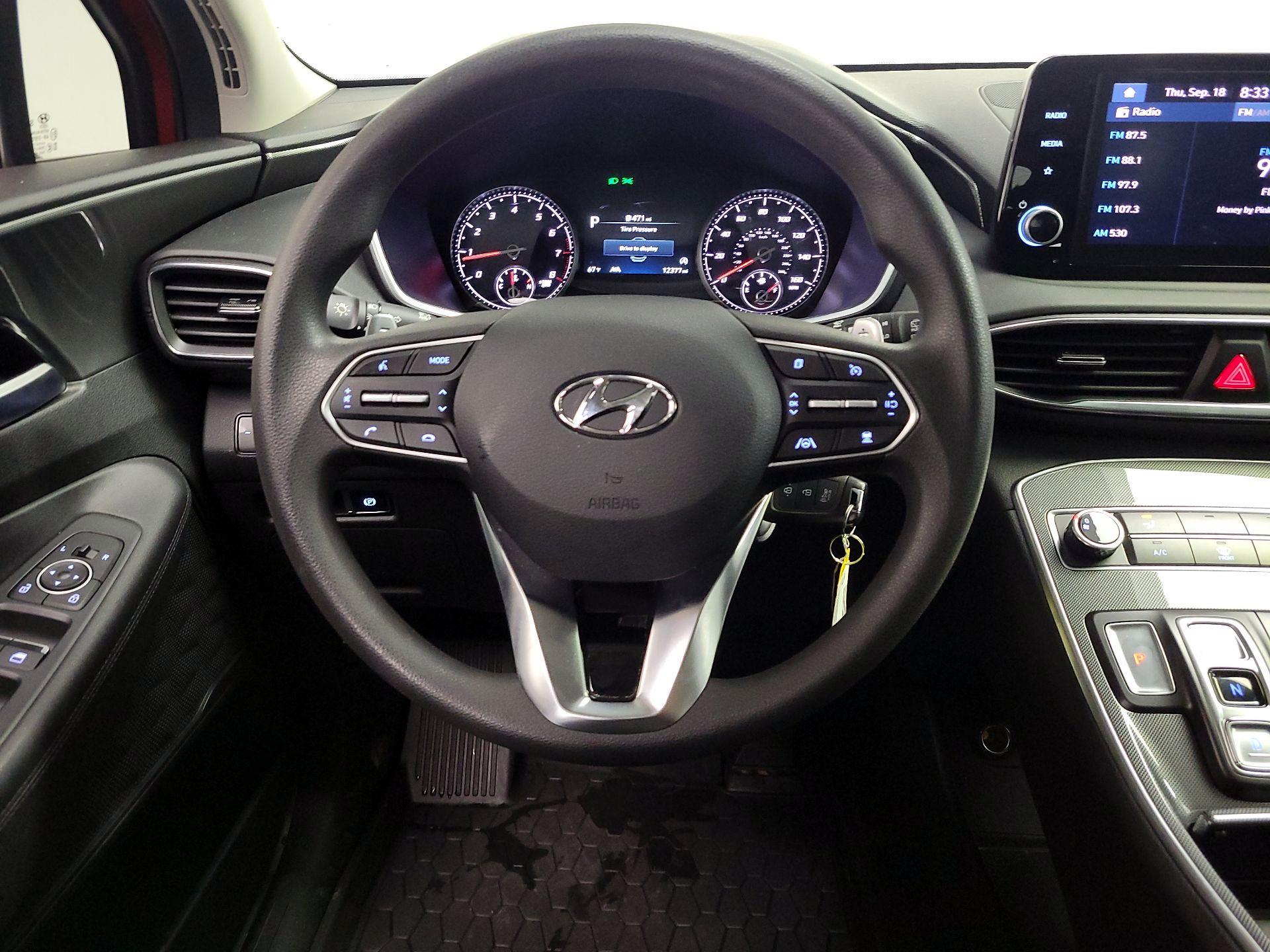 Thumbnail: 2023 Hyundai Santa Fe - 10