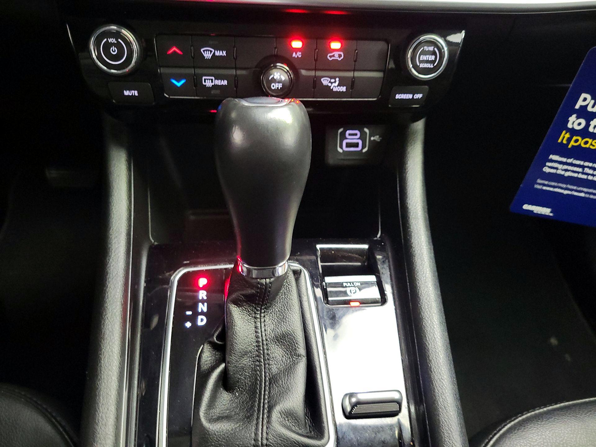 Thumbnail: 2022 Jeep Compass - 17