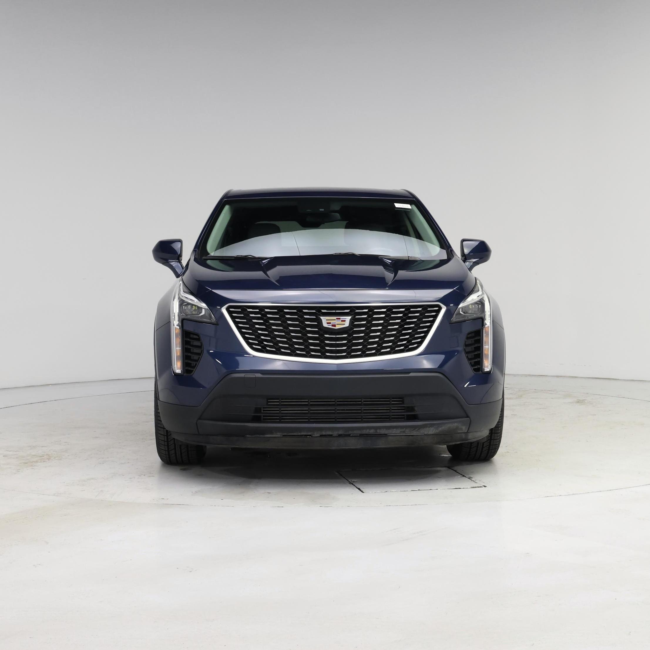 Thumbnail: 2022 Cadillac XT4 - 5